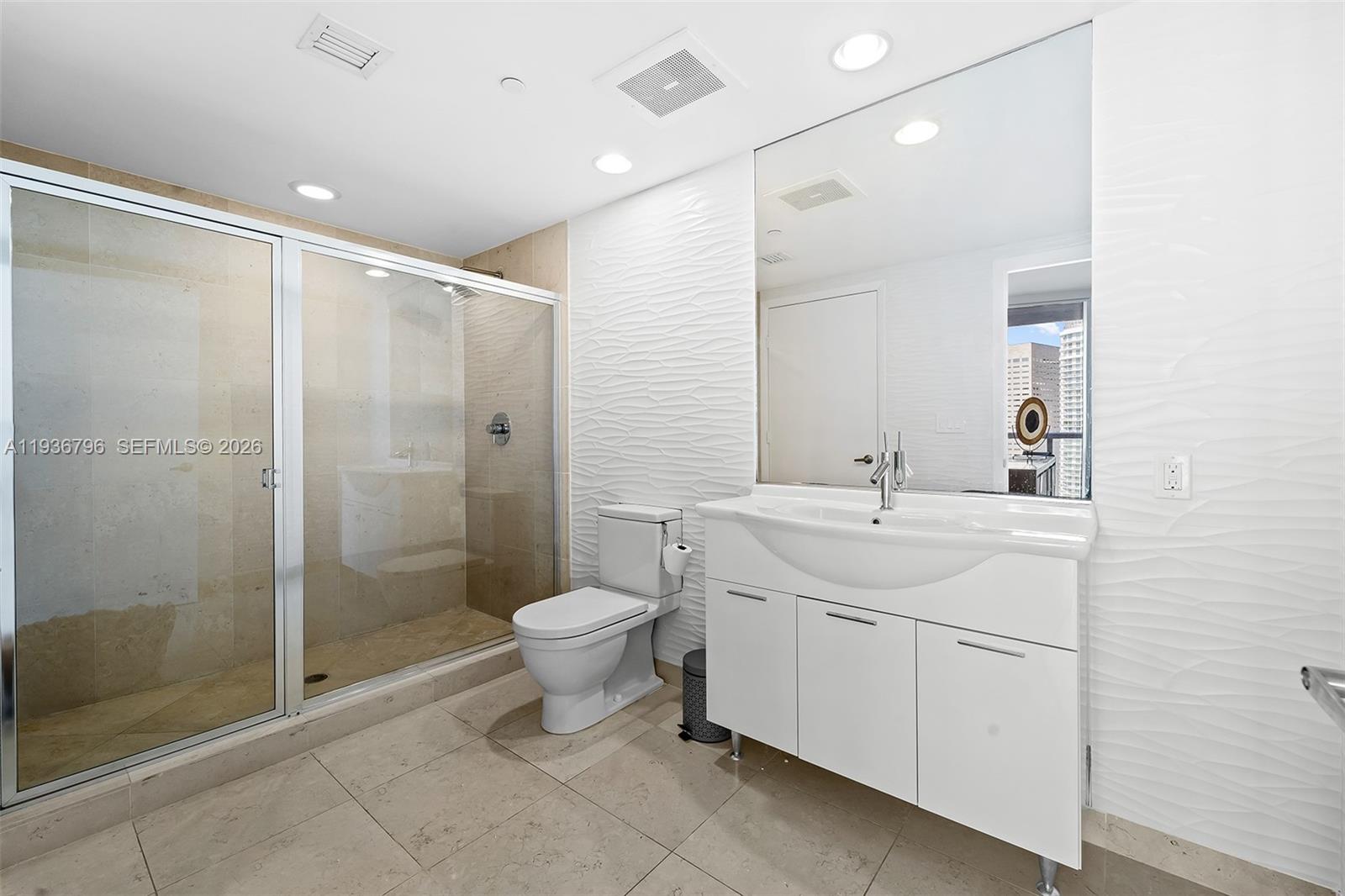 495 Brickell Ave #2904, Miami FL 33131