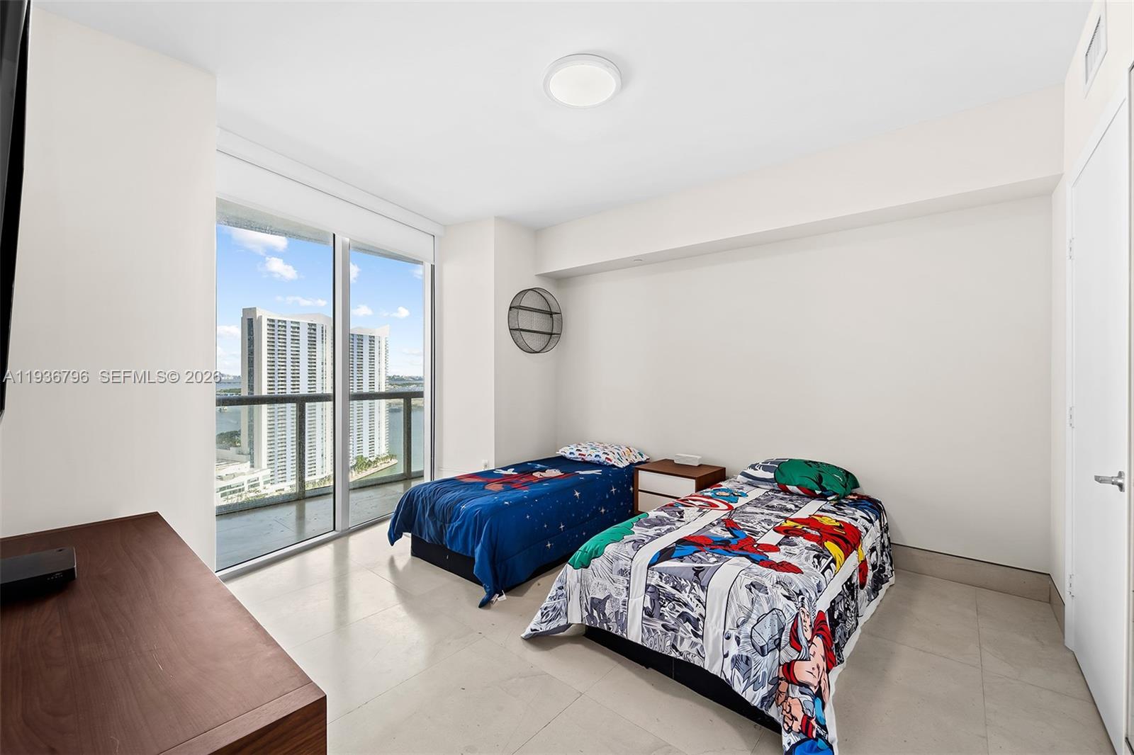 495 Brickell Ave #2904, Miami FL 33131