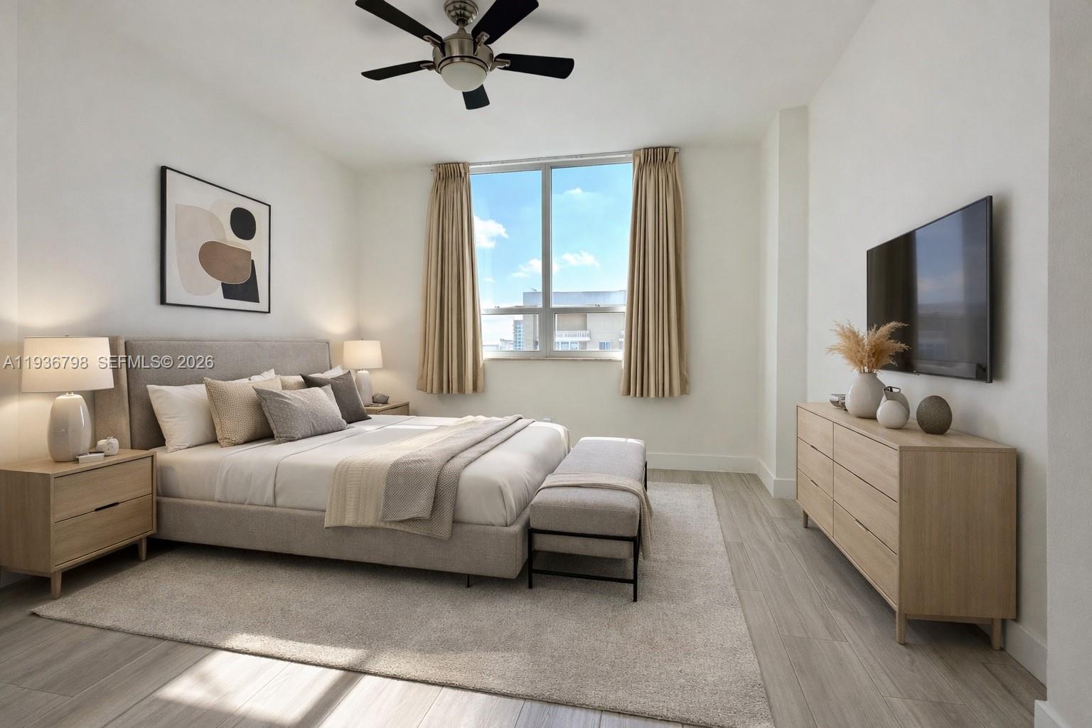 801 Brickell Key Blvd #2707, Miami FL 33131