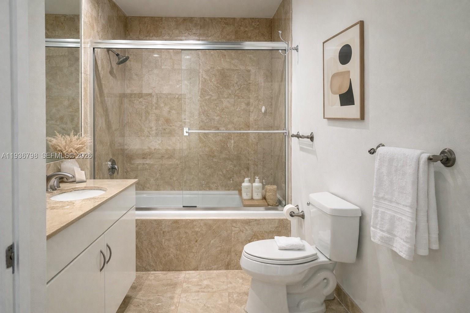 801 Brickell Key Blvd #2707, Miami FL 33131