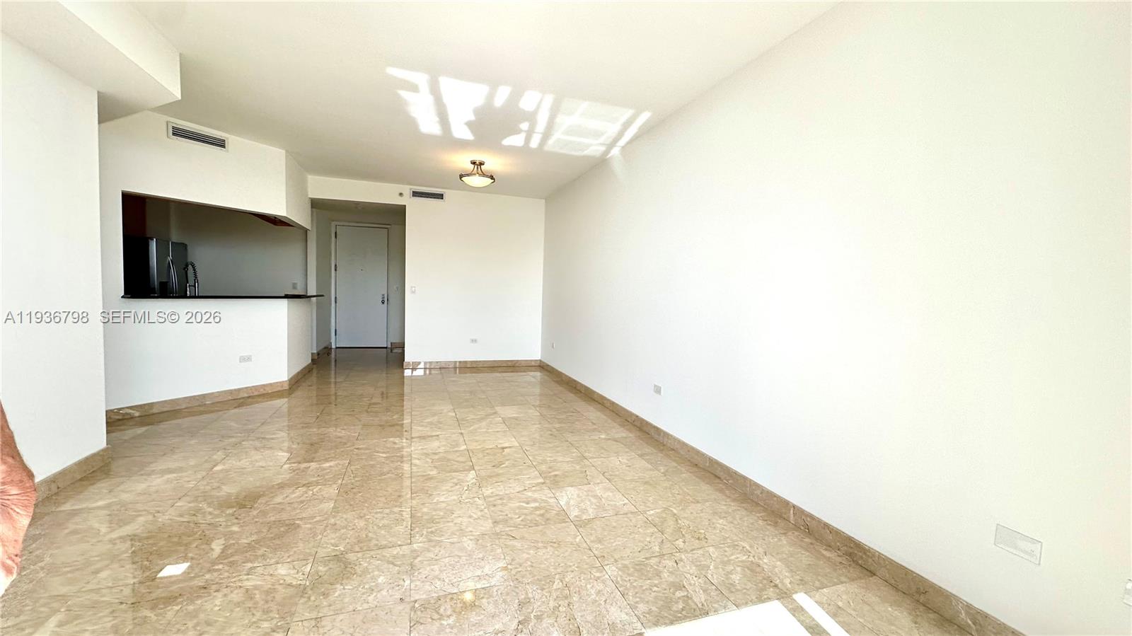 801 Brickell Key Blvd #2707, Miami FL 33131