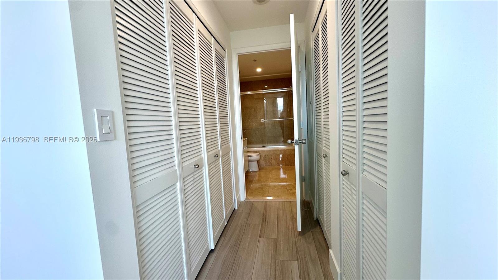 801 Brickell Key Blvd #2707, Miami FL 33131