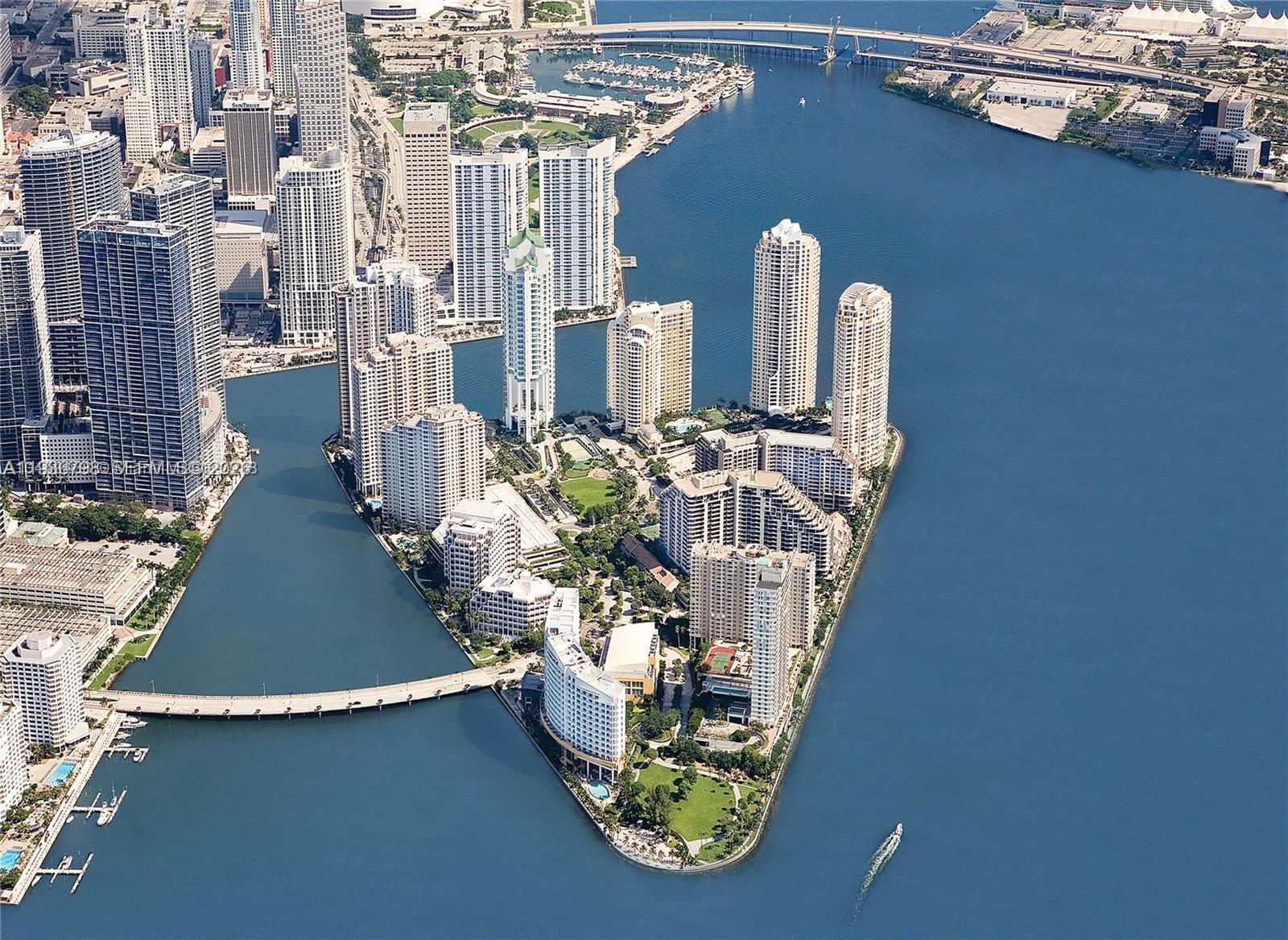 801 Brickell Key Blvd #2707, Miami FL 33131