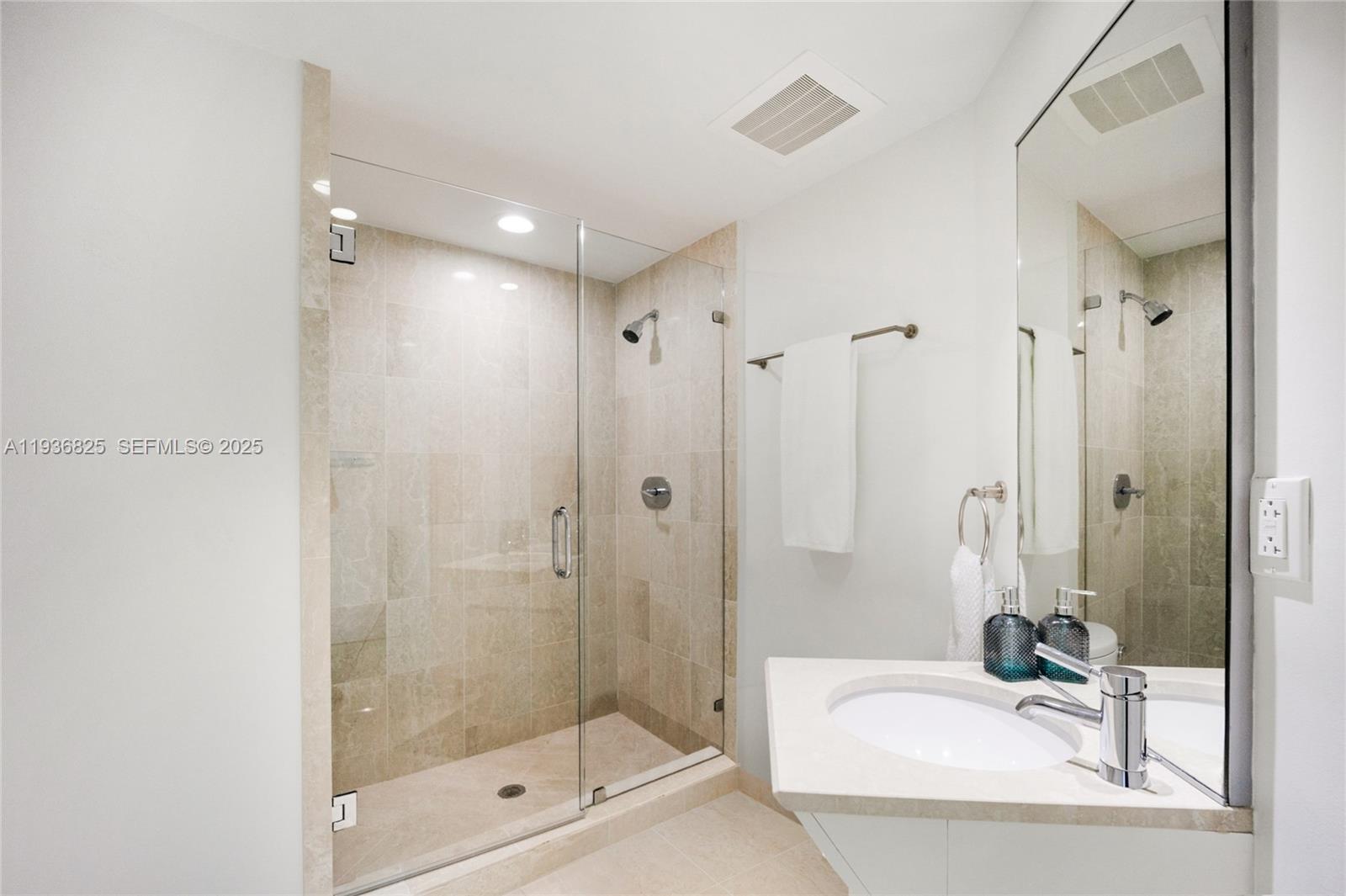 2627 S Bayshore Dr #1602, Miami FL 33133