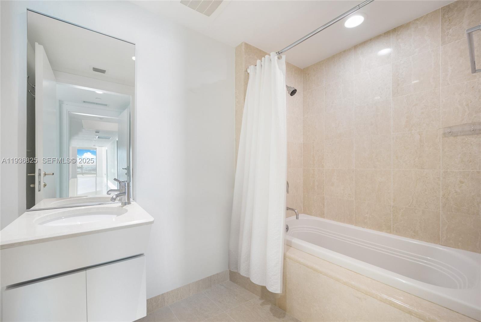 2627 S Bayshore Dr #1602, Miami FL 33133