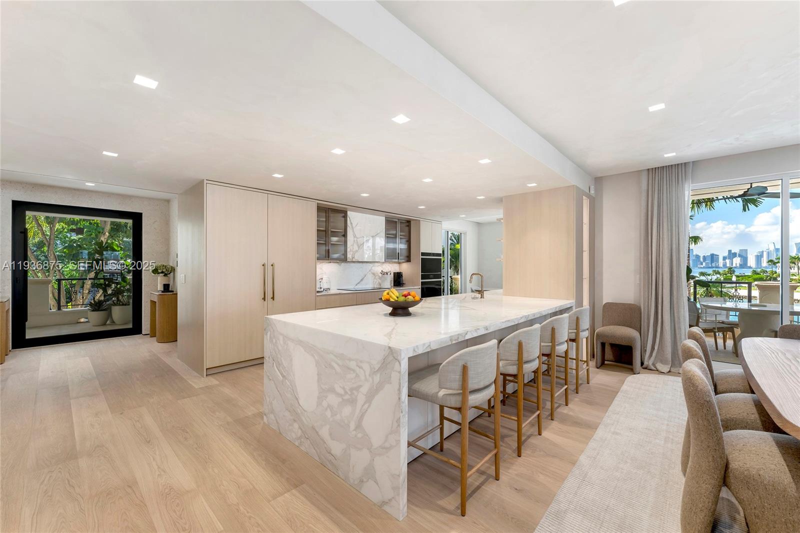 2521 Fisher Island Dr #6201, Miami Beach FL 33109