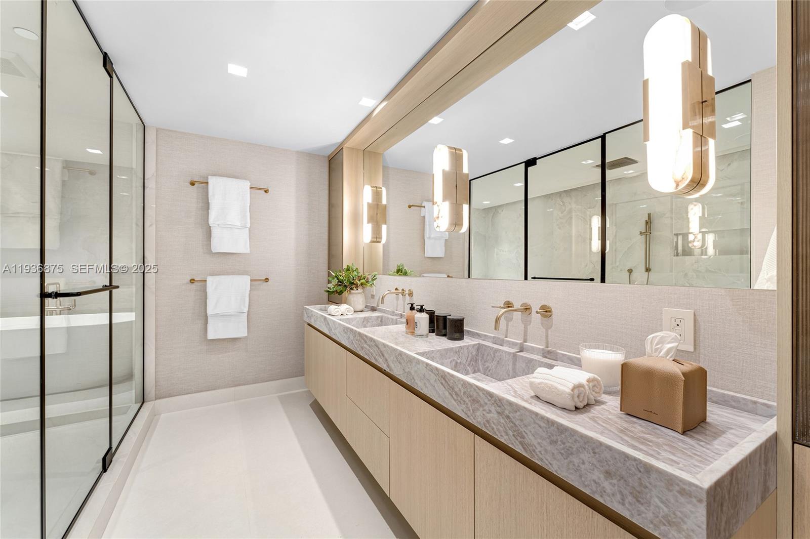 2521 Fisher Island Dr #6201, Miami Beach FL 33109