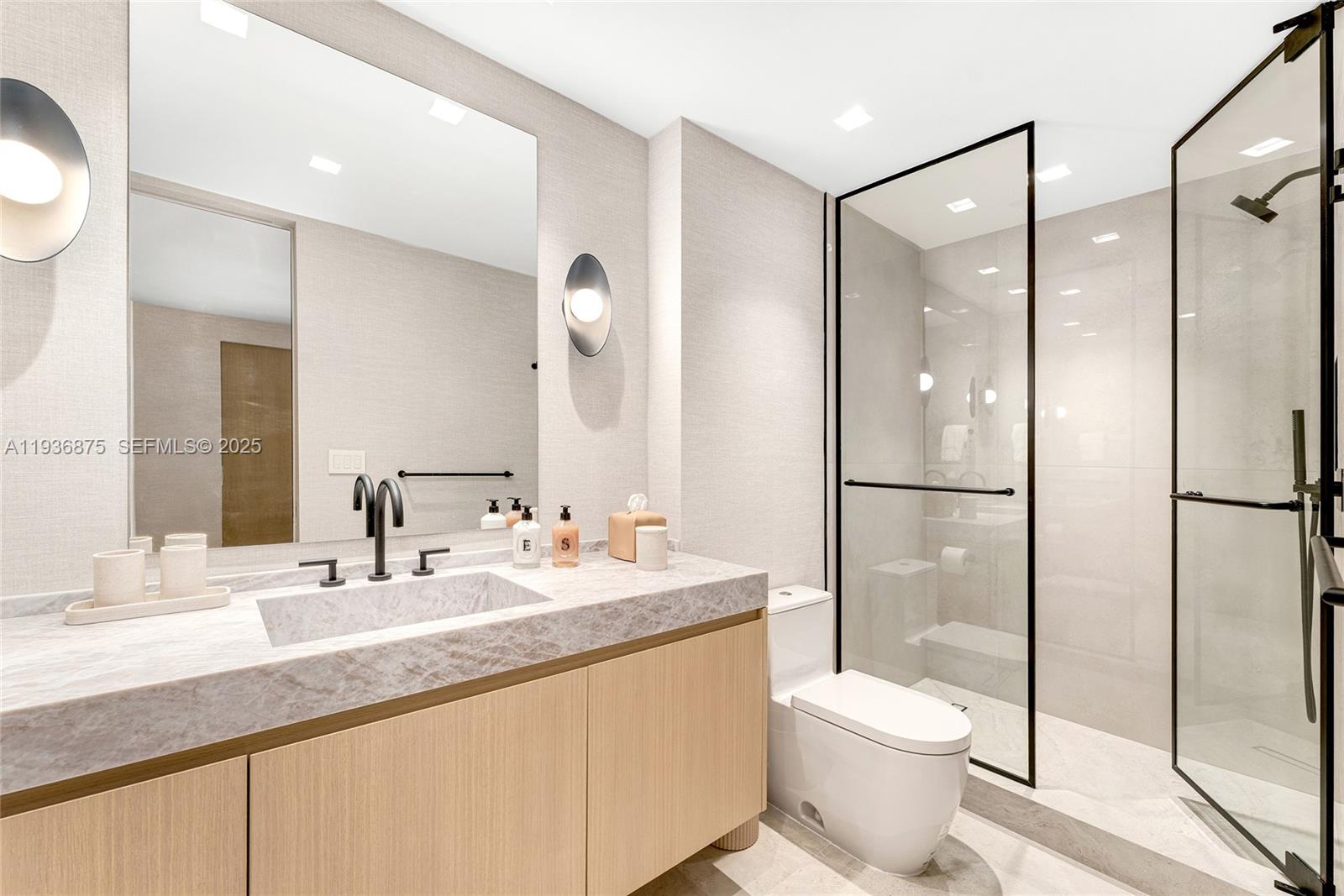 2521 Fisher Island Dr #6201, Miami Beach FL 33109