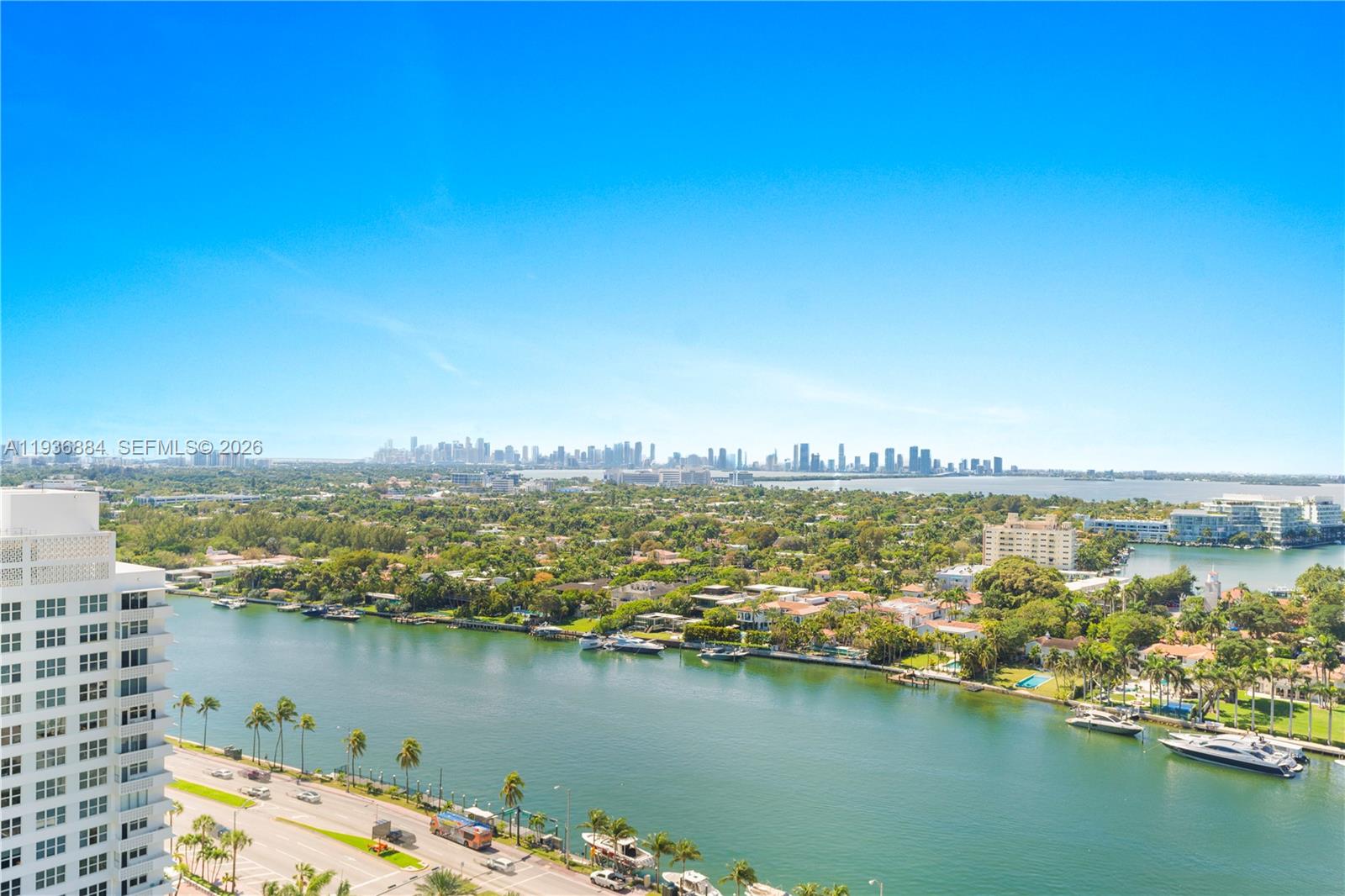 4779 Collins Ave #2204, Miami Beach FL 33140
