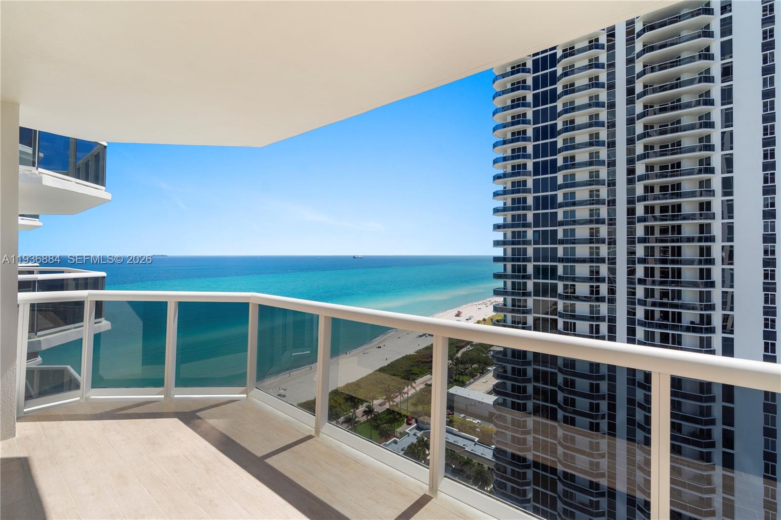 4779 Collins Ave #2204, Miami Beach FL 33140