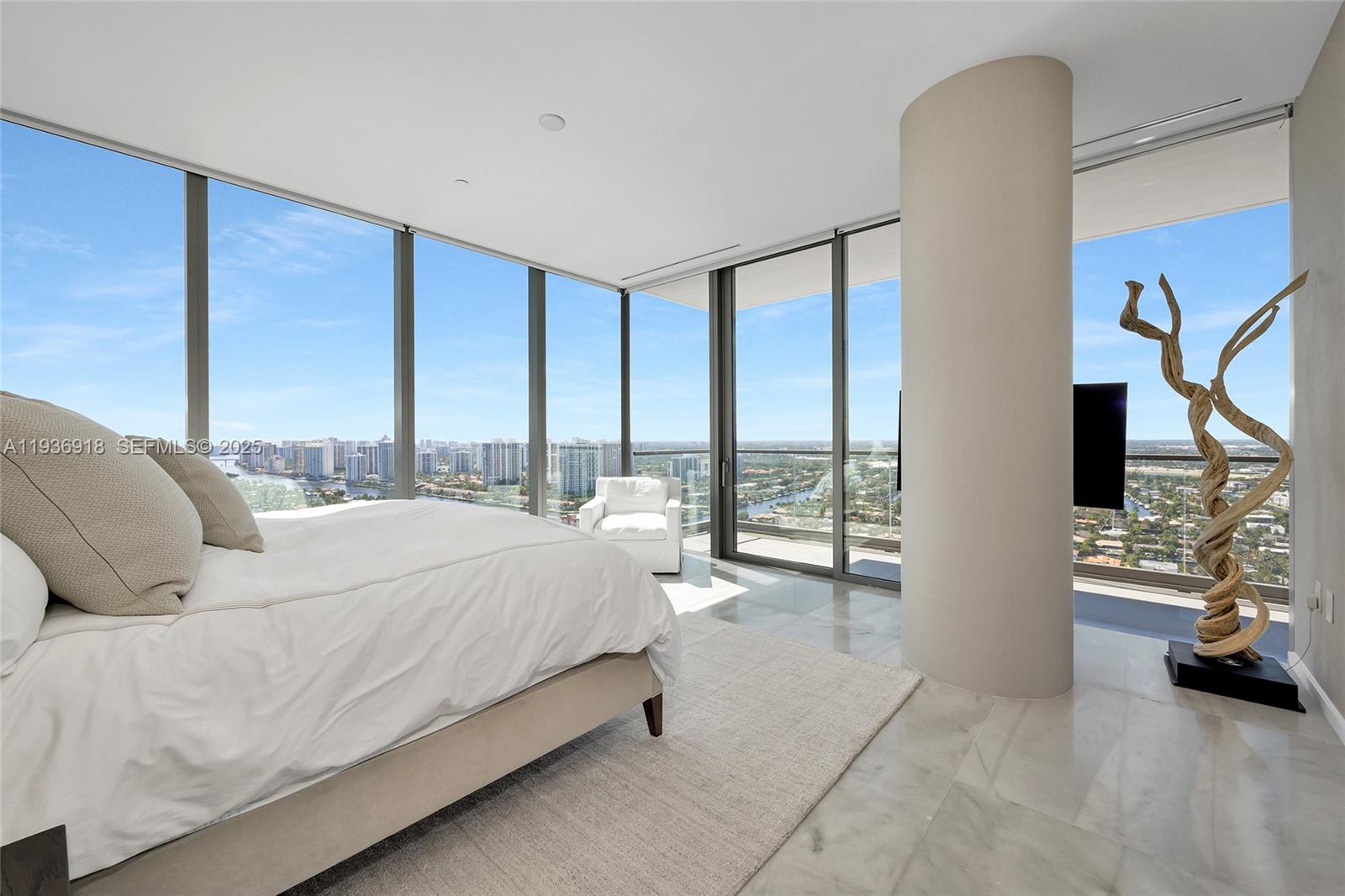 2000 S Ocean Dr #30B, Hallandale Beach FL 33009