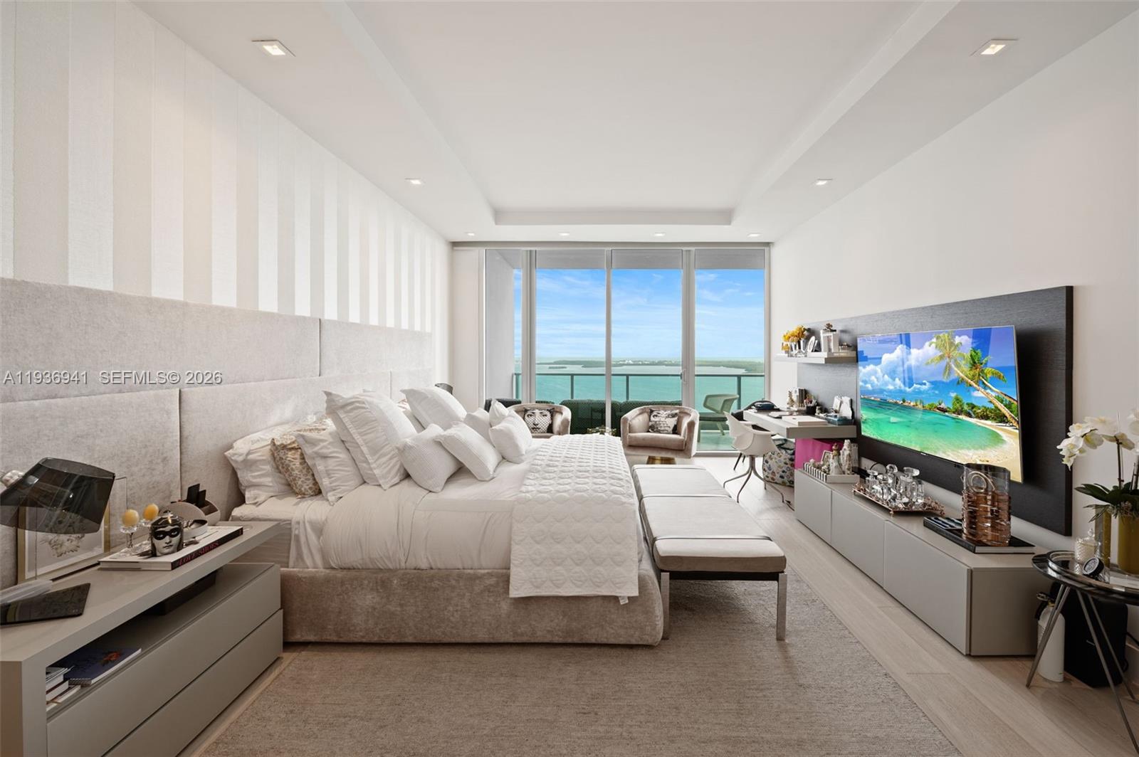 1331 Brickell Bay Dr #2907, Miami FL 33131
