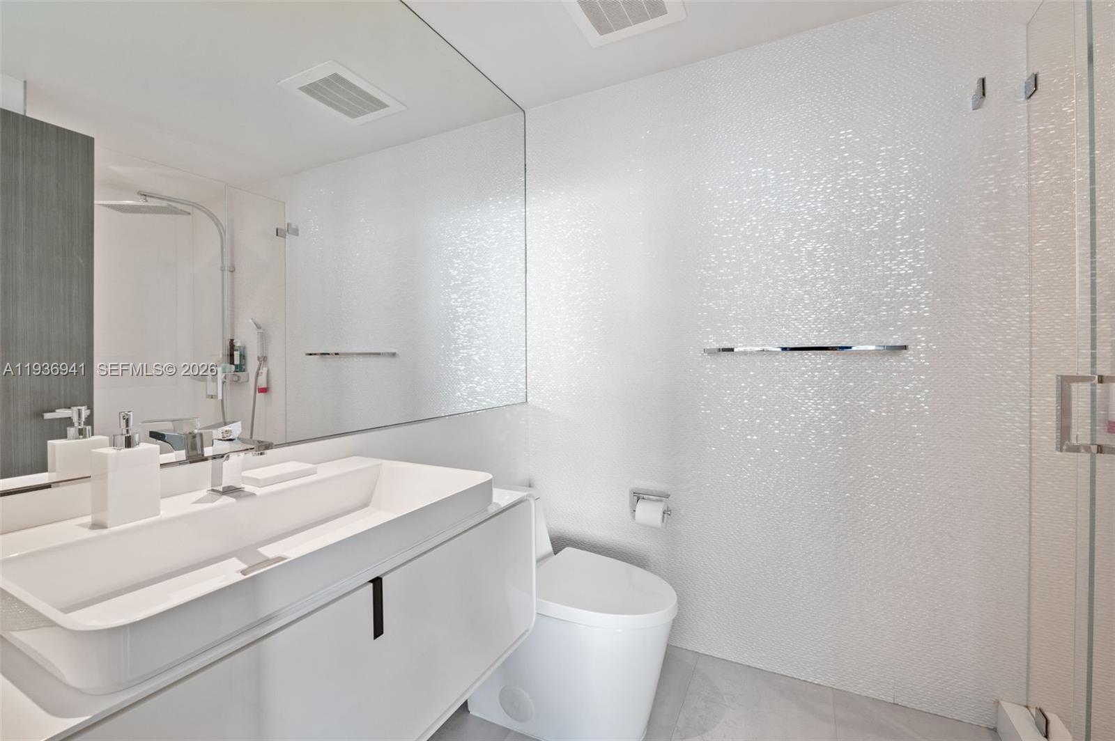 1331 Brickell Bay Dr #2907, Miami FL 33131