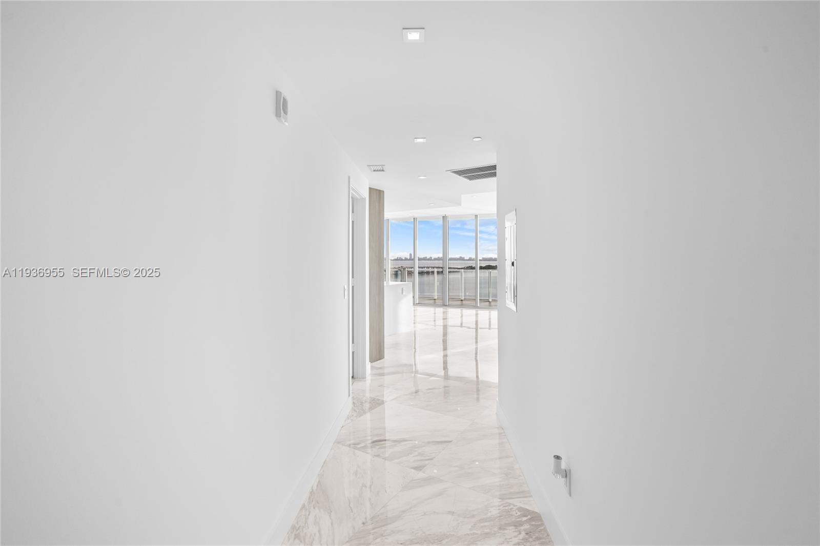 2900 NE 7th Ave #1402, Miami FL 33137
