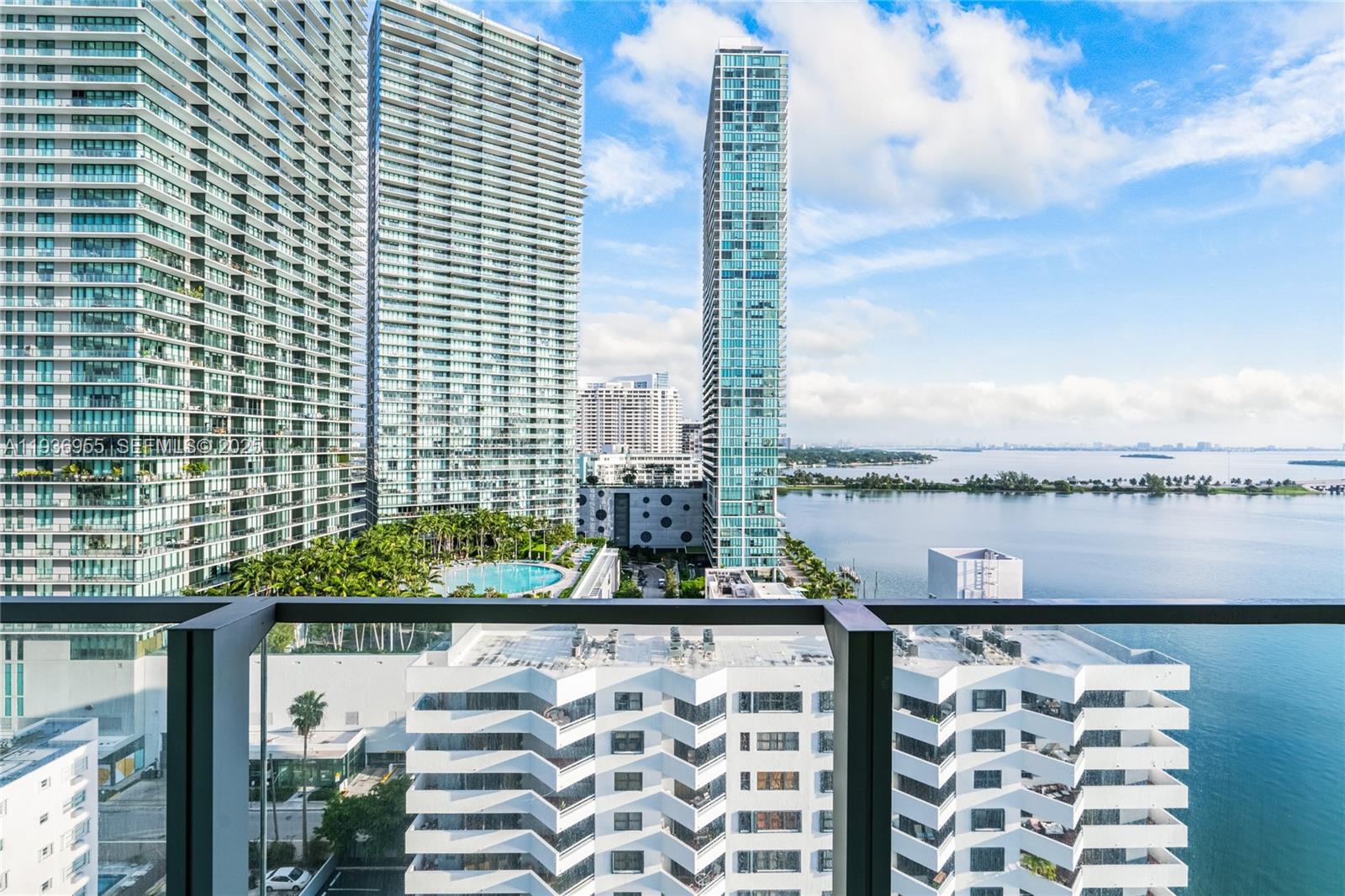 2900 NE 7th Ave #1402, Miami FL 33137