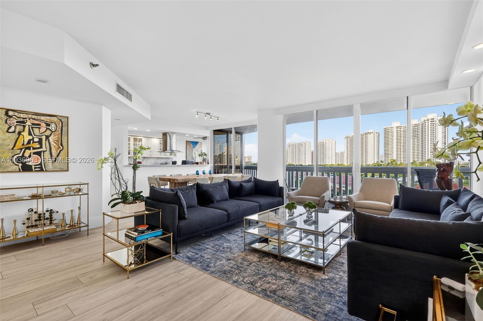 1000 Island Blvd #707, Aventura FL 33160