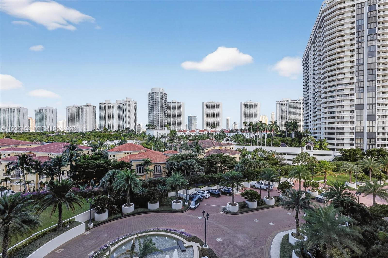 1000 Island Blvd #707, Aventura FL 33160