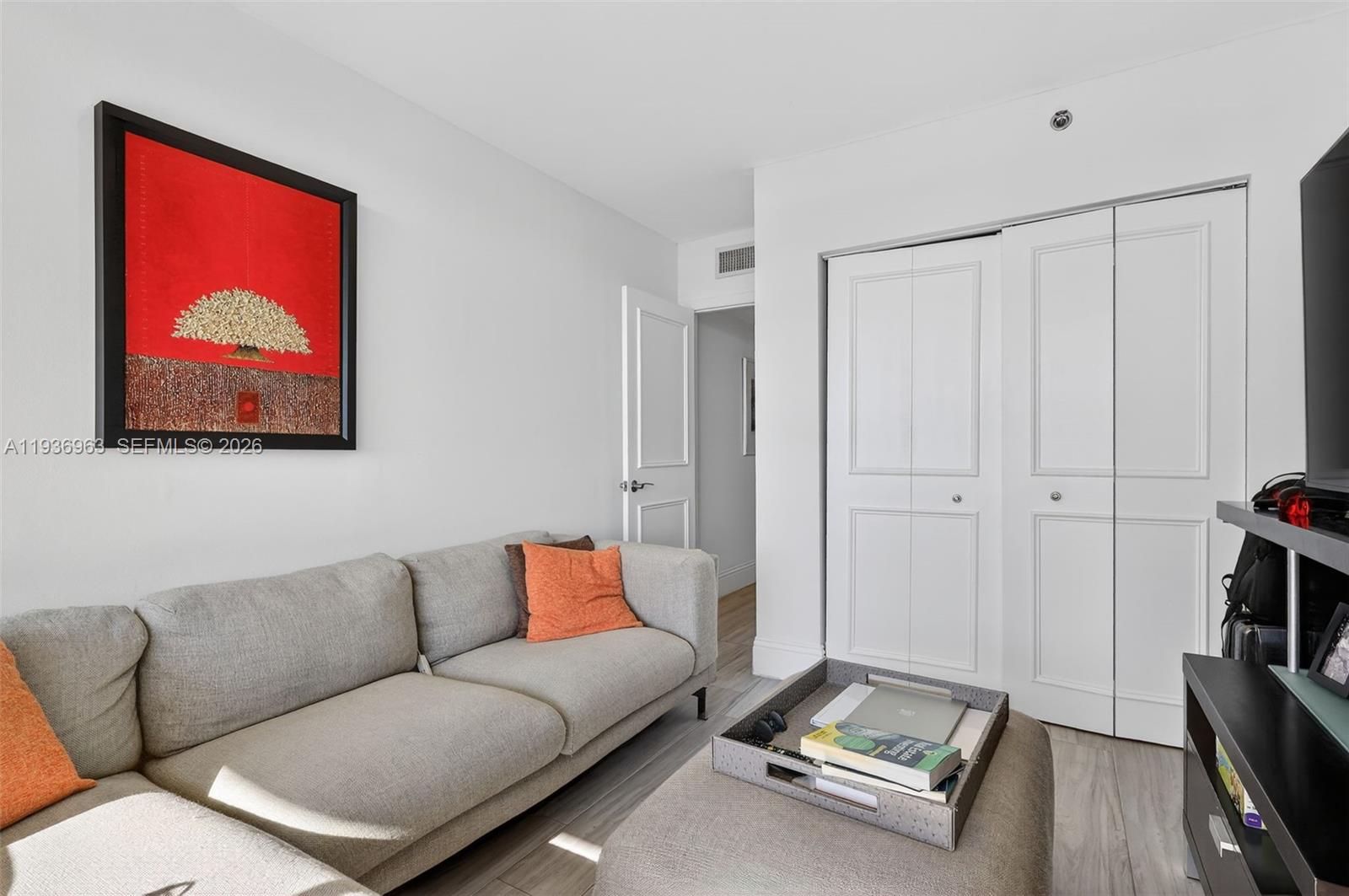 1000 Island Blvd #707, Aventura FL 33160