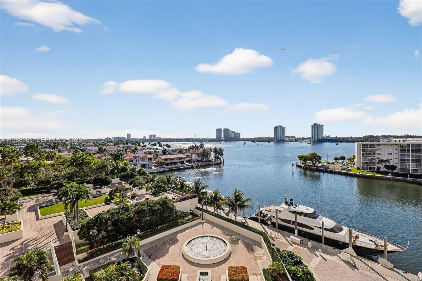 1000 Island Blvd #707, Aventura FL 33160