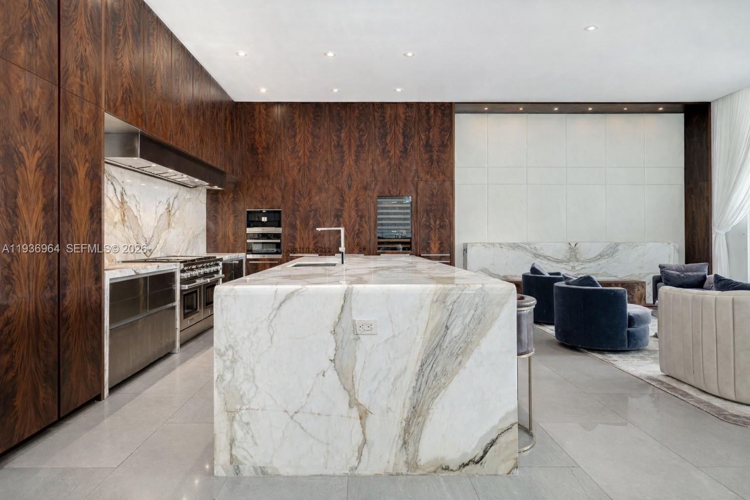 503 E Dilido Dr, Miami Beach FL 33139
