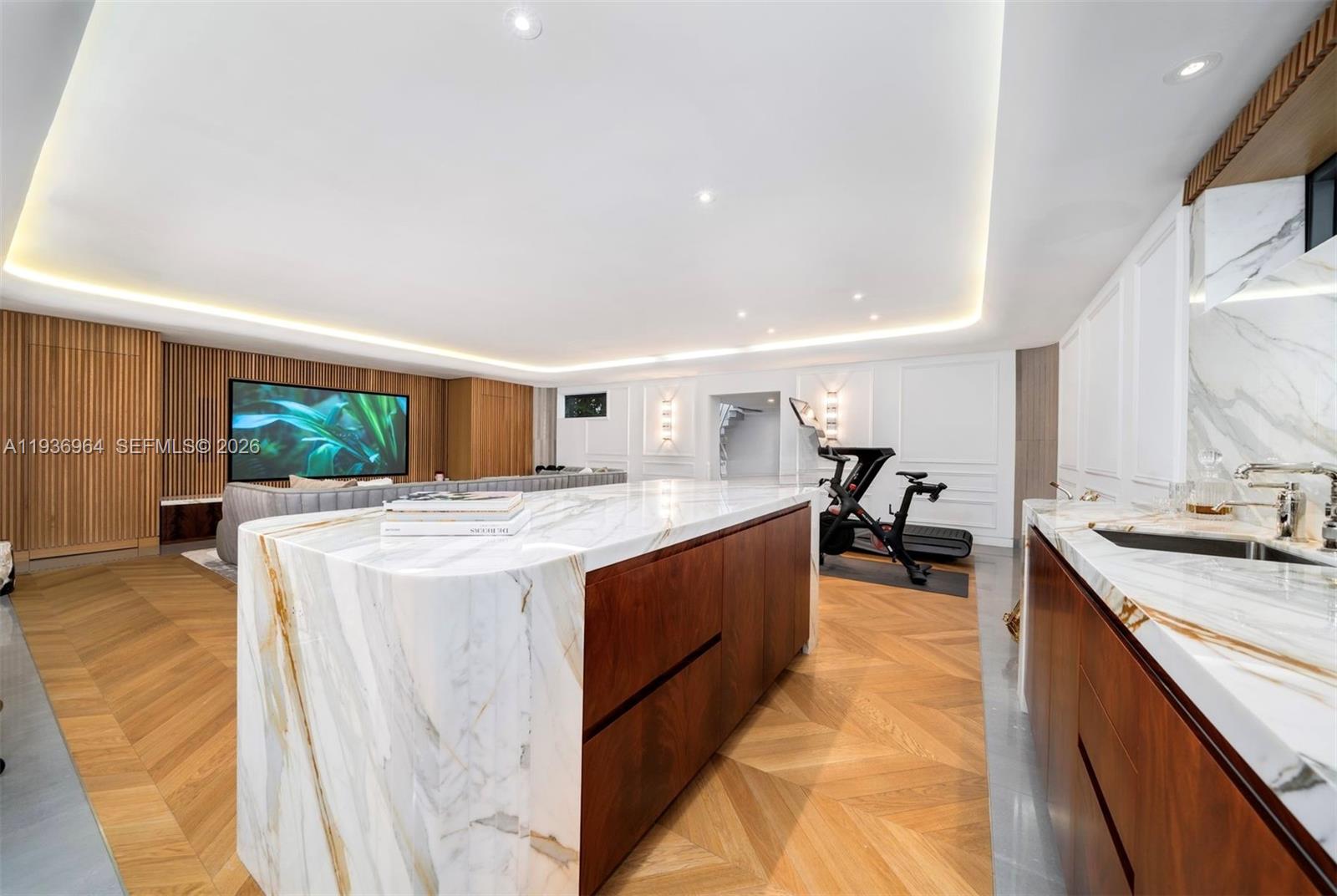 503 E Dilido Dr, Miami Beach FL 33139