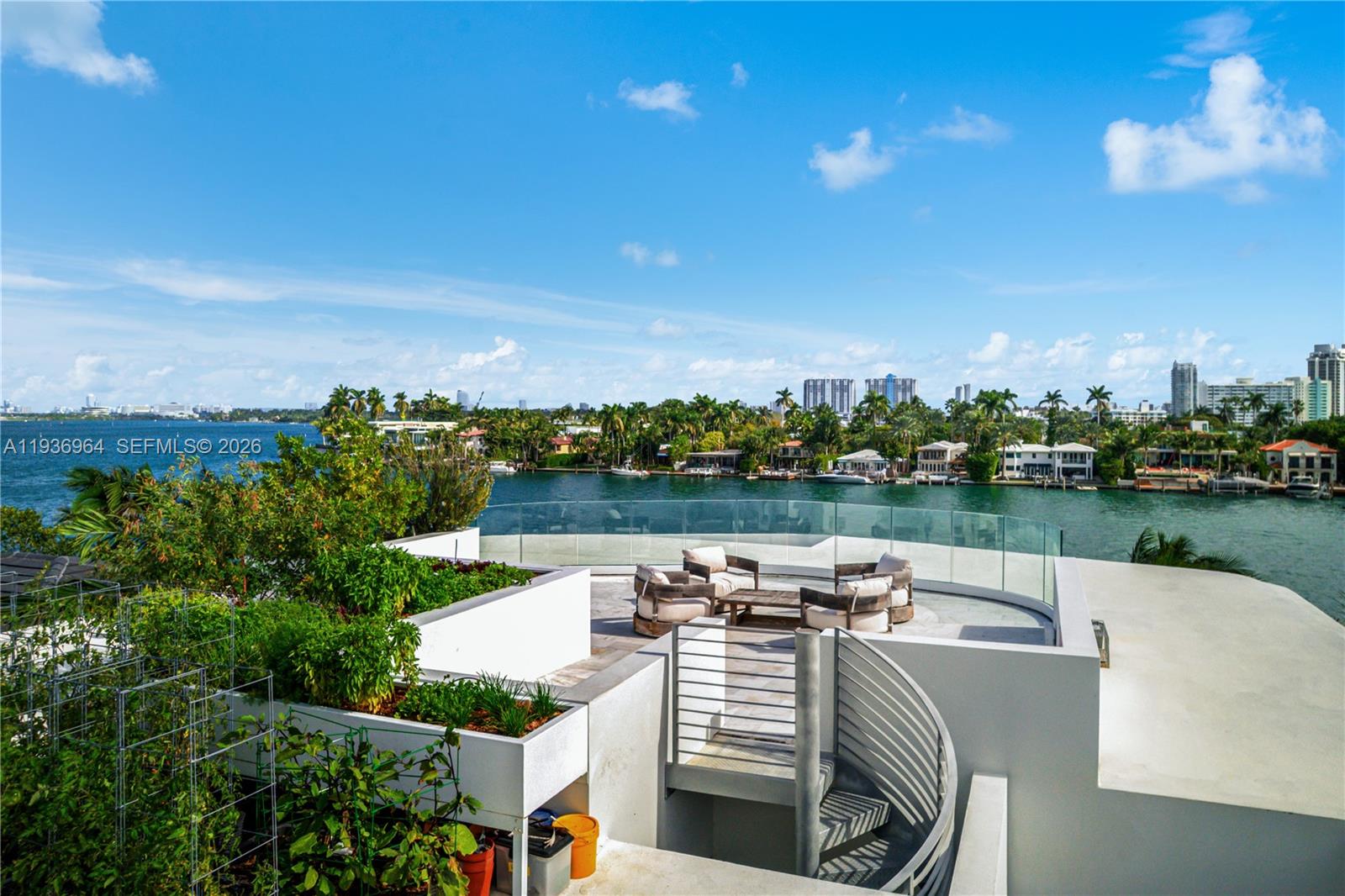 503 E Dilido Dr, Miami Beach FL 33139