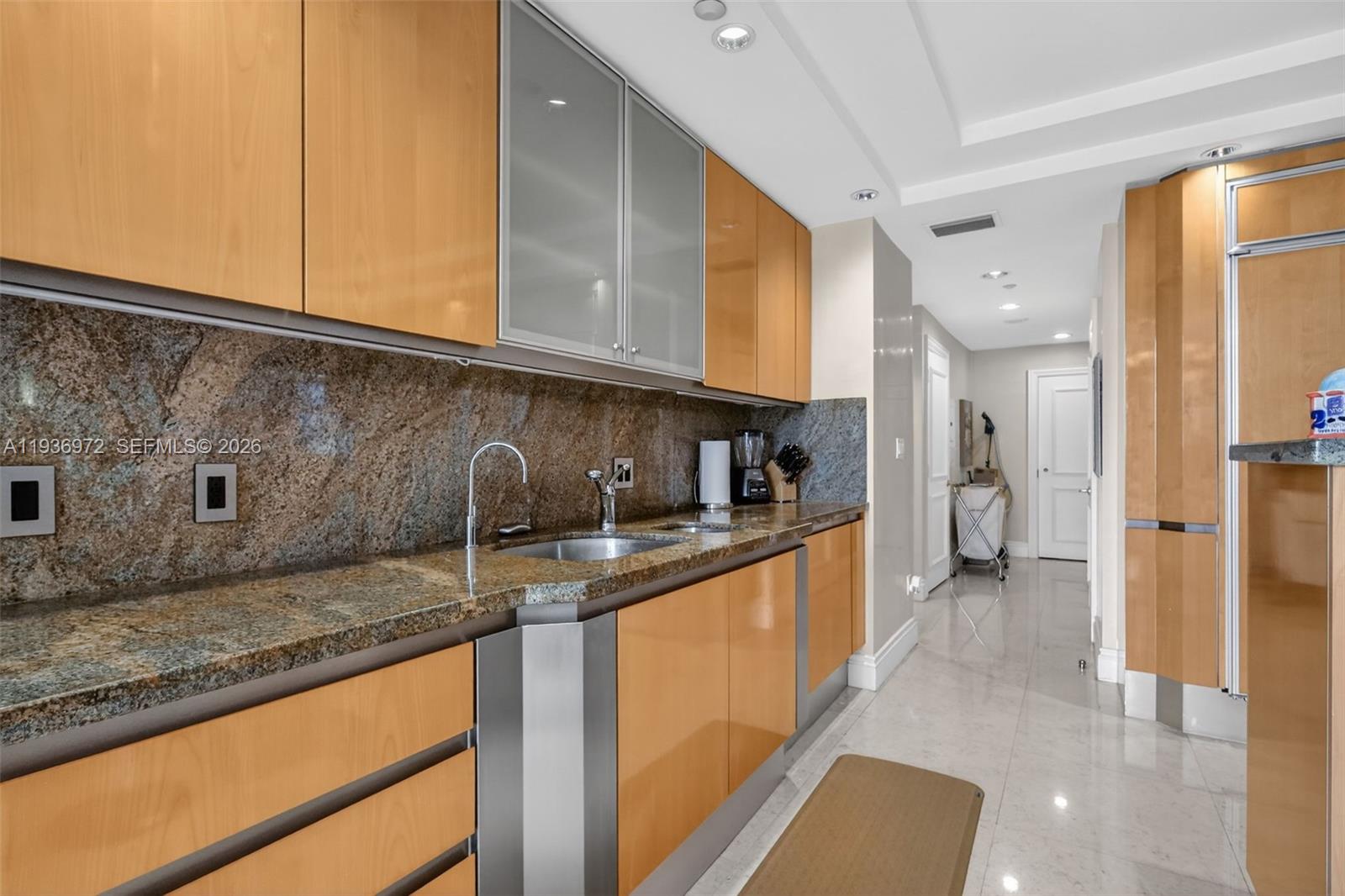 2600 Island Blvd #3006, Aventura FL 33160