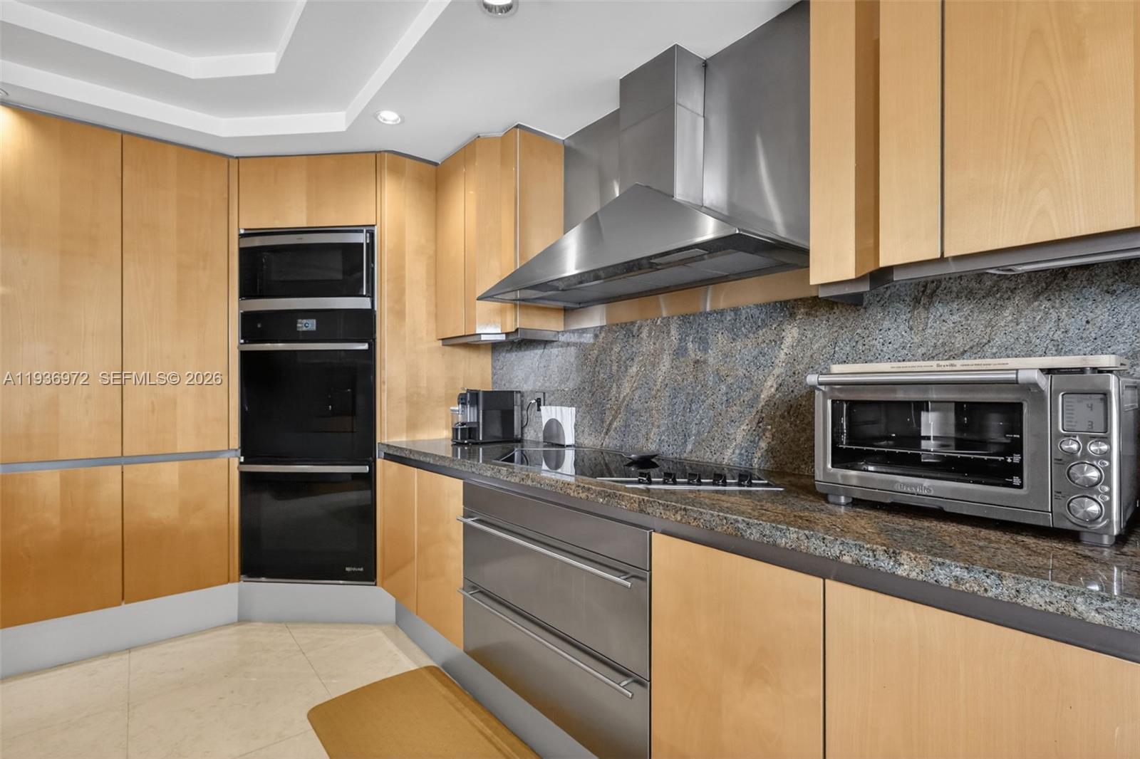 2600 Island Blvd #3006, Aventura FL 33160