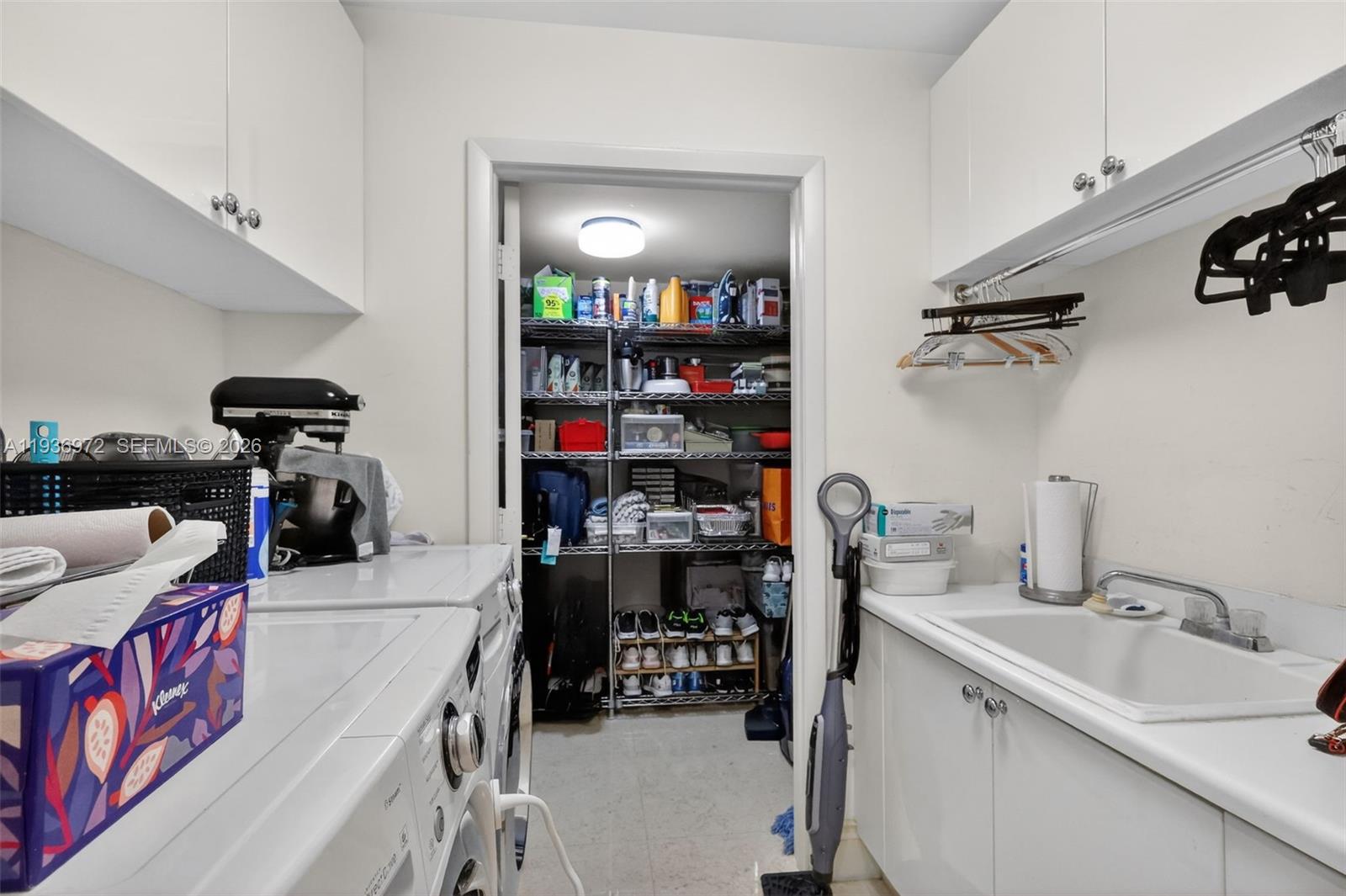 2600 Island Blvd #3006, Aventura FL 33160