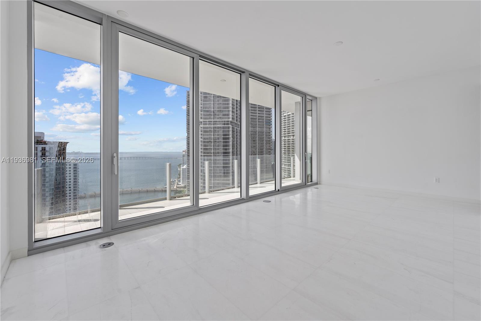 300 Biscayne Blvd Way #3201, Miami FL 33130