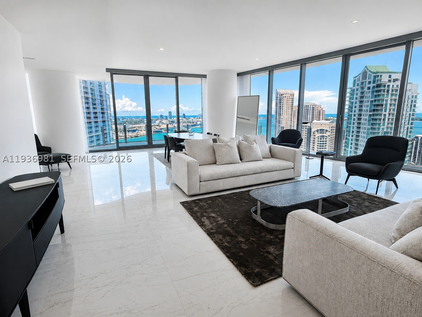 300 Biscayne Blvd Way #3201, Miami FL 33130