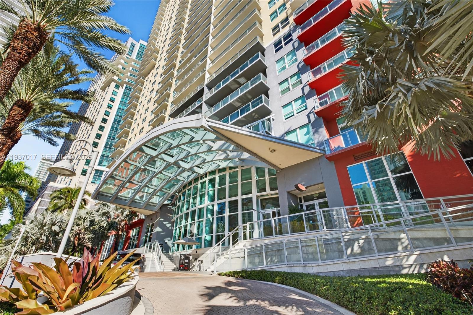 1155 Brickell Bay Dr #1903, Miami FL 33131