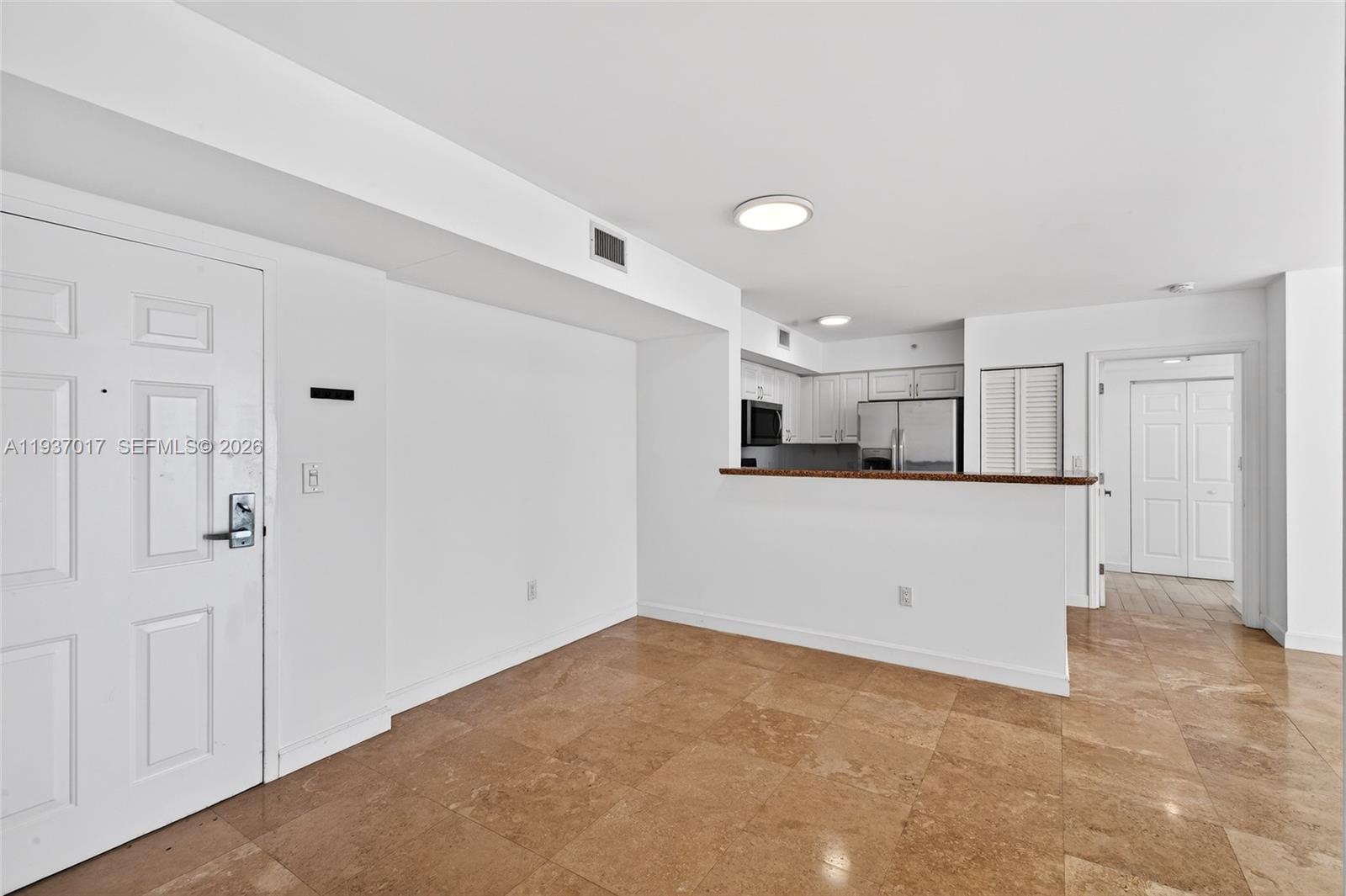 1155 Brickell Bay Dr #1903, Miami FL 33131