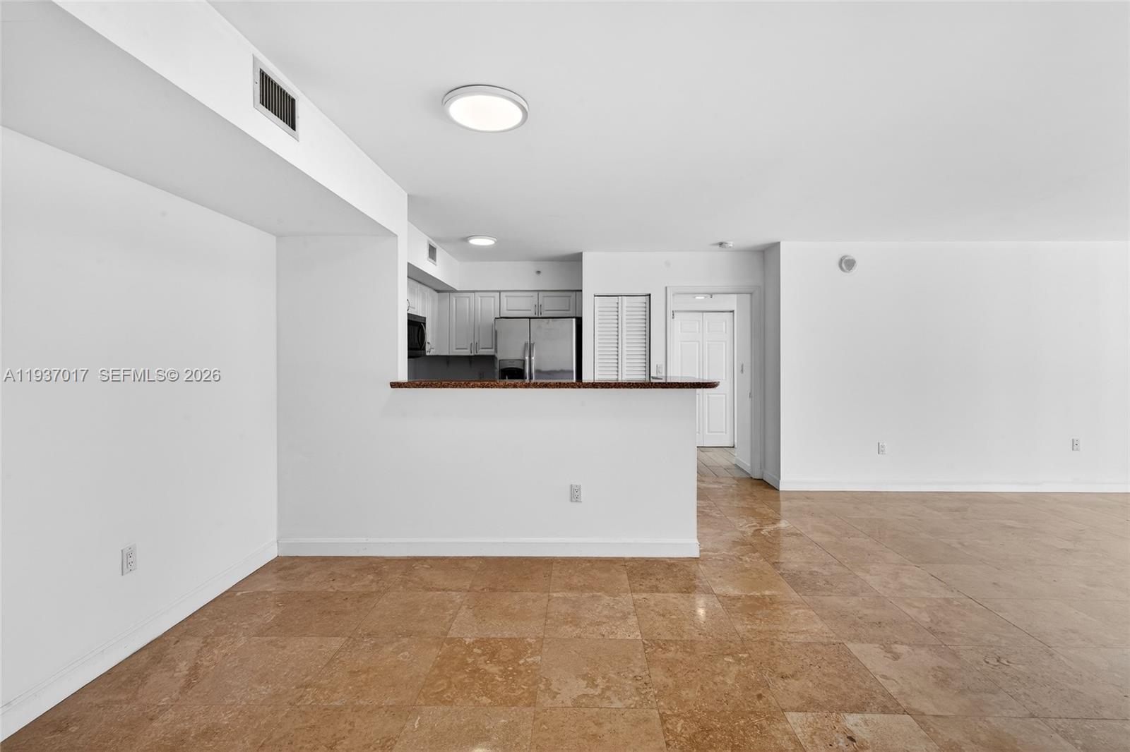 1155 Brickell Bay Dr #1903, Miami FL 33131