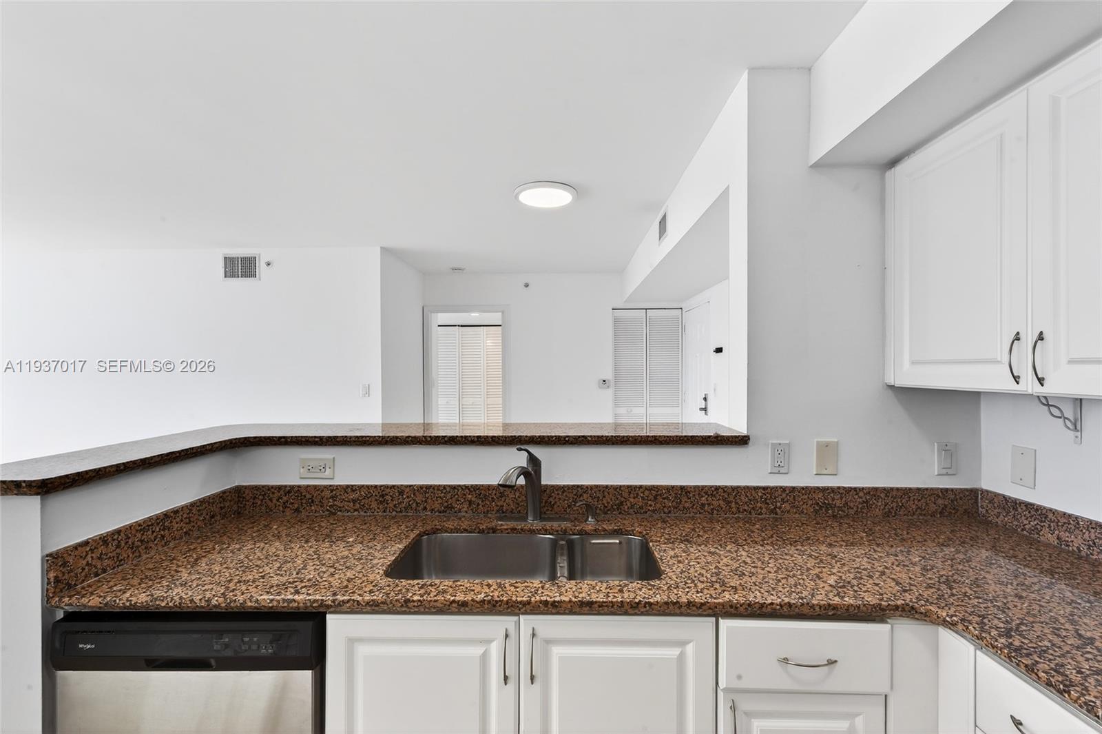 1155 Brickell Bay Dr #1903, Miami FL 33131
