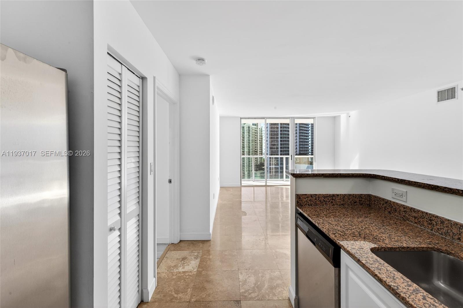 1155 Brickell Bay Dr #1903, Miami FL 33131