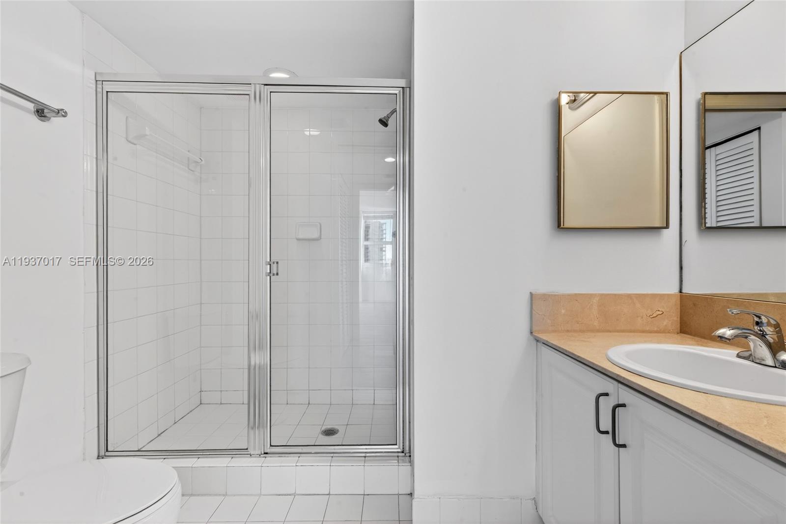 1155 Brickell Bay Dr #1903, Miami FL 33131