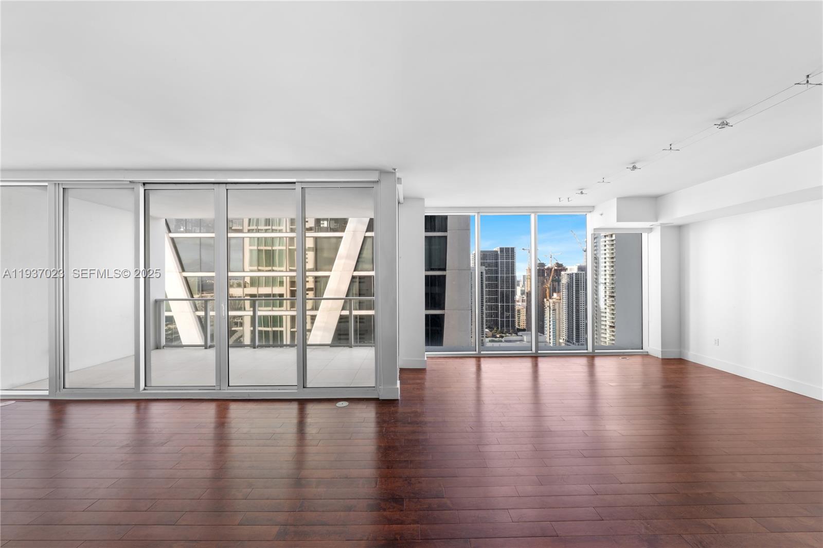 1040 Biscayne Blvd #4108, Miami FL 33132