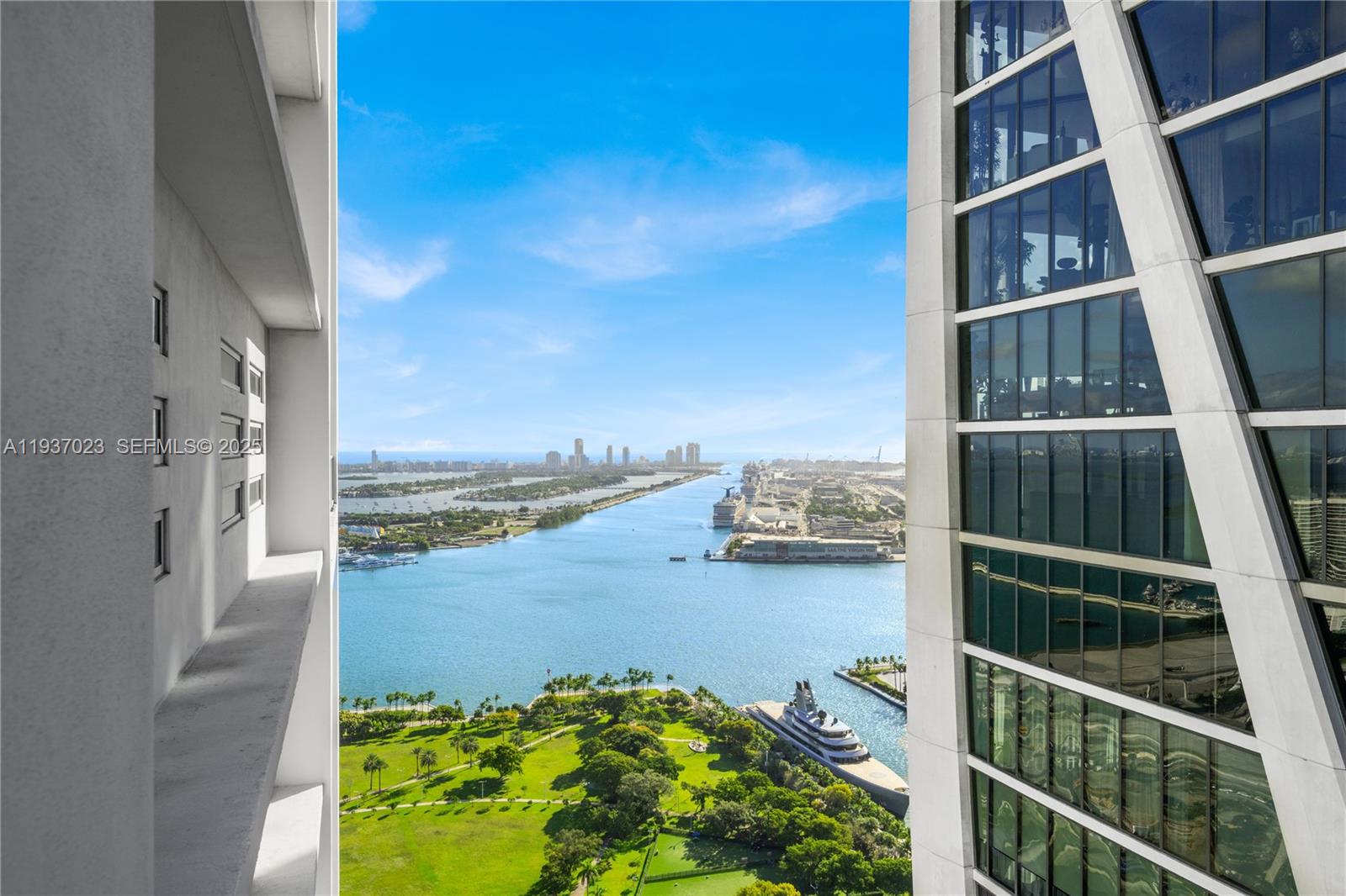1040 Biscayne Blvd #4108, Miami FL 33132
