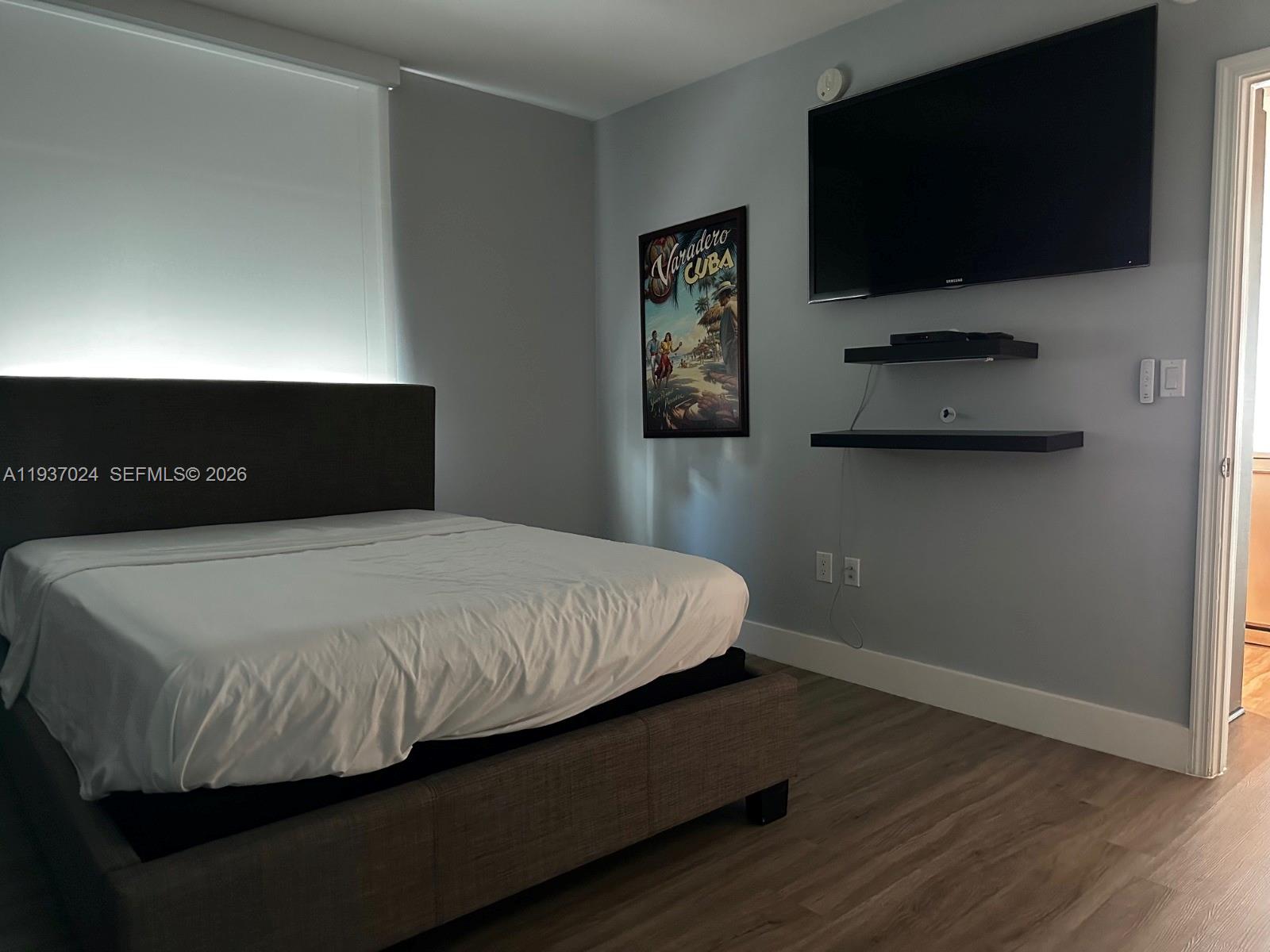 500 Brickell Ave #3307, Miami FL 33131