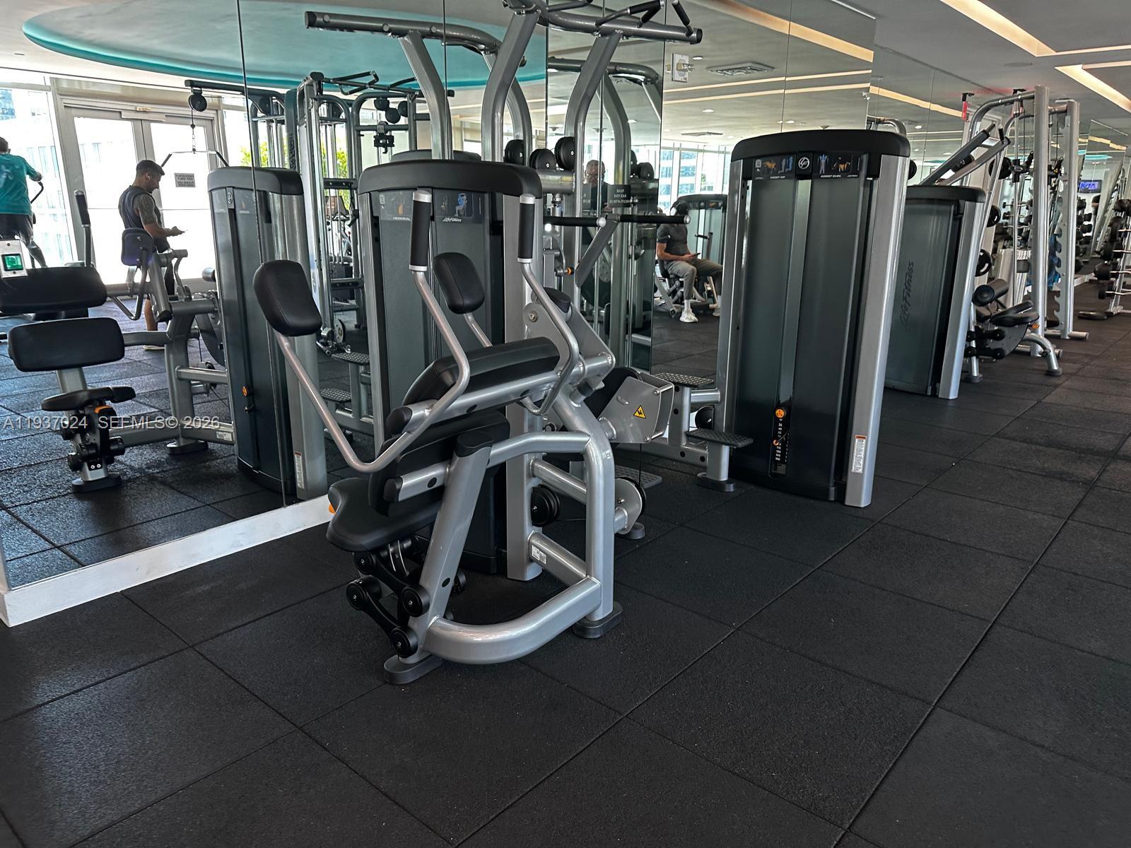 500 Brickell Ave #3307, Miami FL 33131
