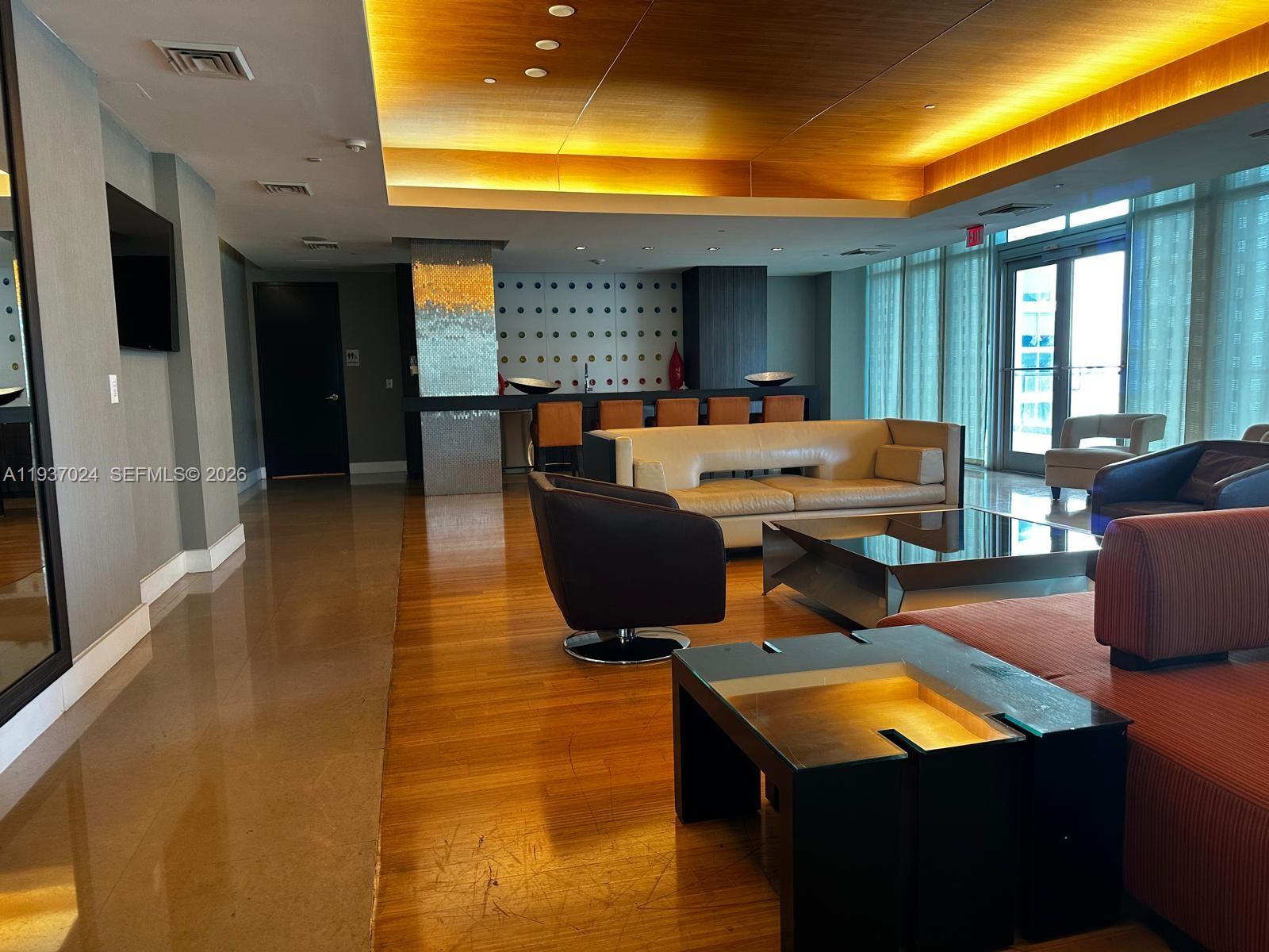 500 Brickell Ave #3307, Miami FL 33131