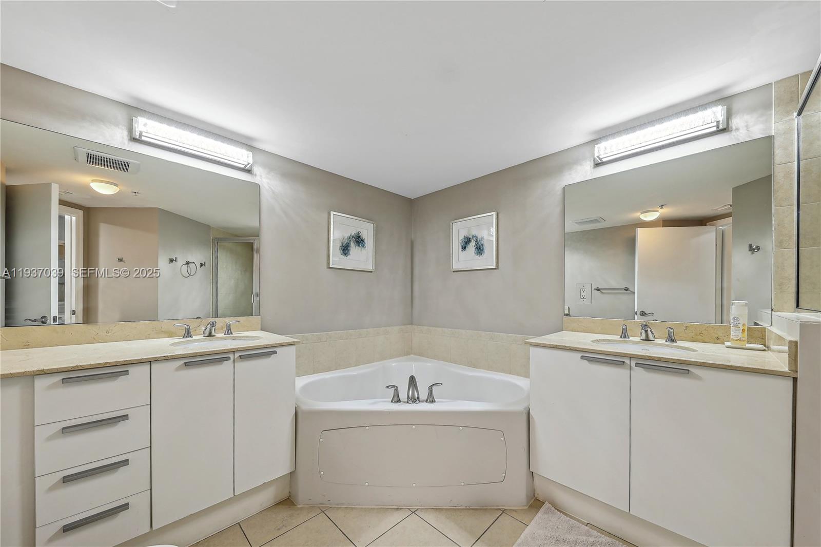16699 Collins Ave #4109, Sunny Isles Beach FL 33160