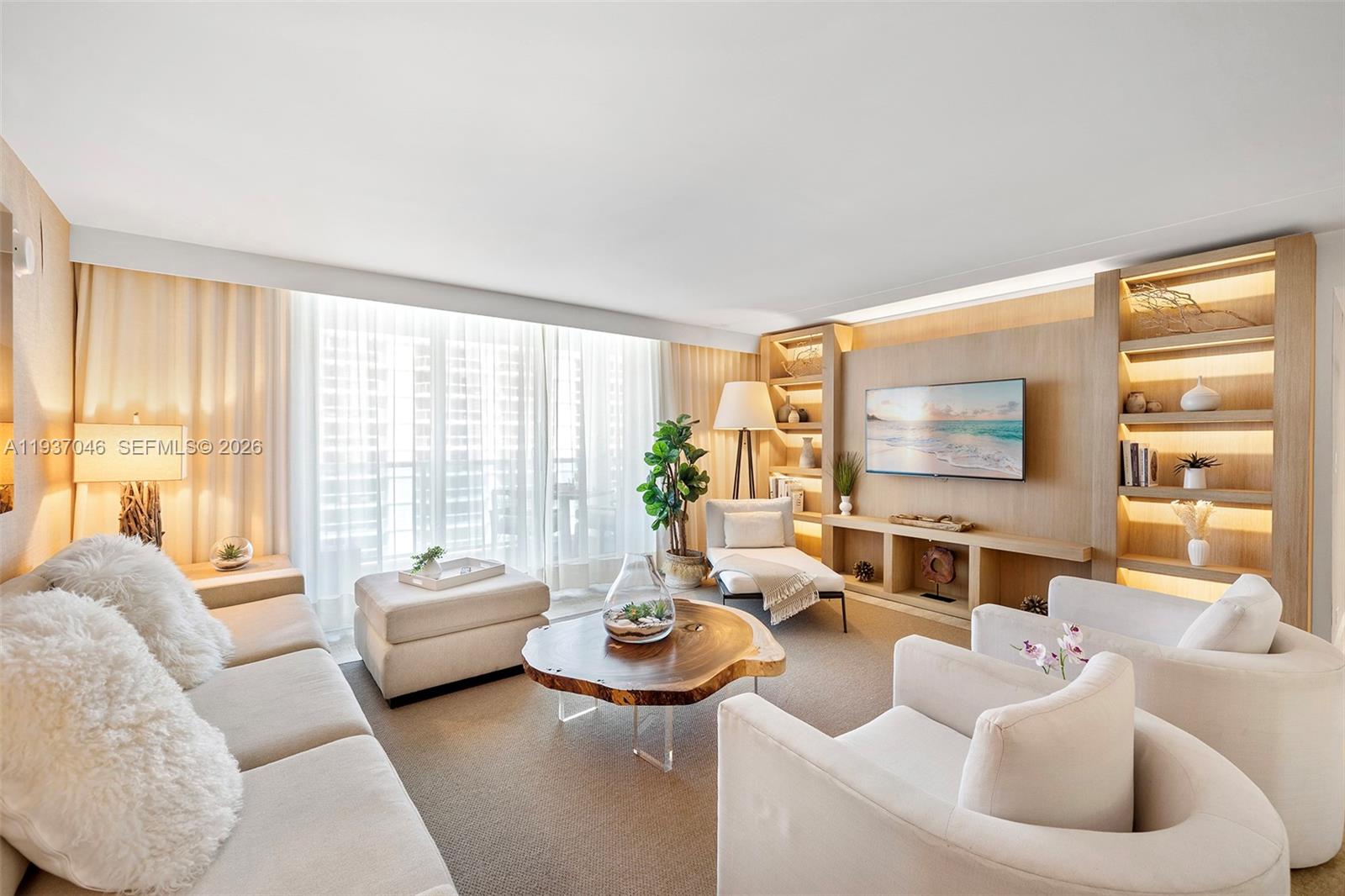 102 24th St #1207, Miami Beach FL 33139