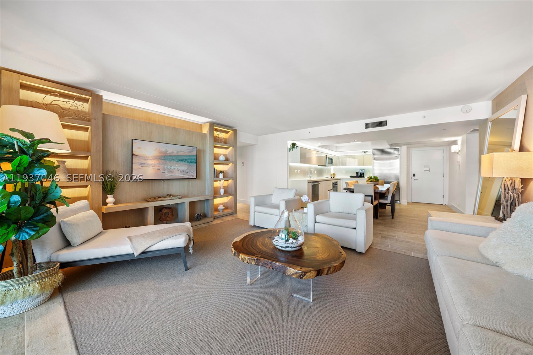 102 24th St #1207, Miami Beach FL 33139