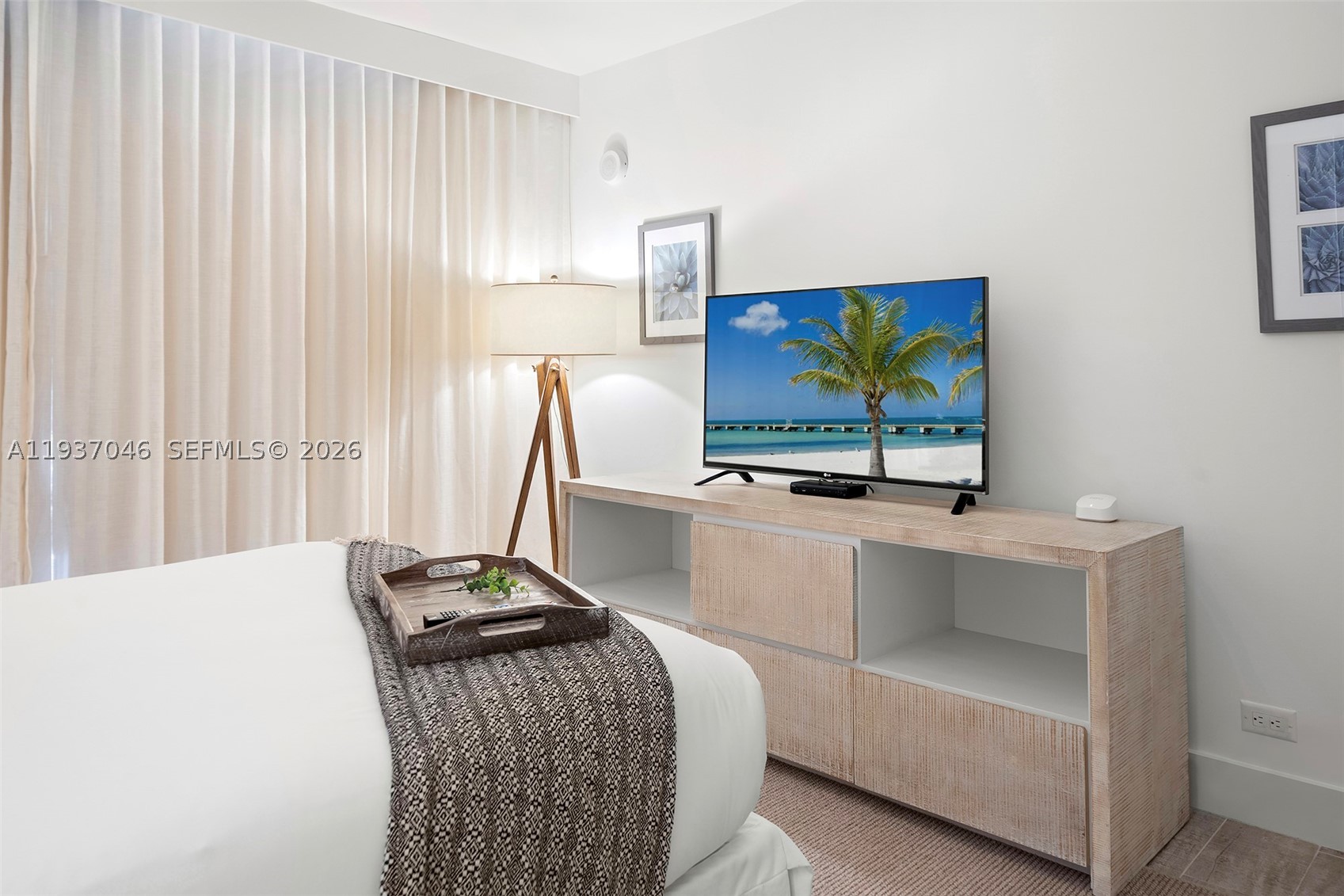 102 24th St #1207, Miami Beach FL 33139