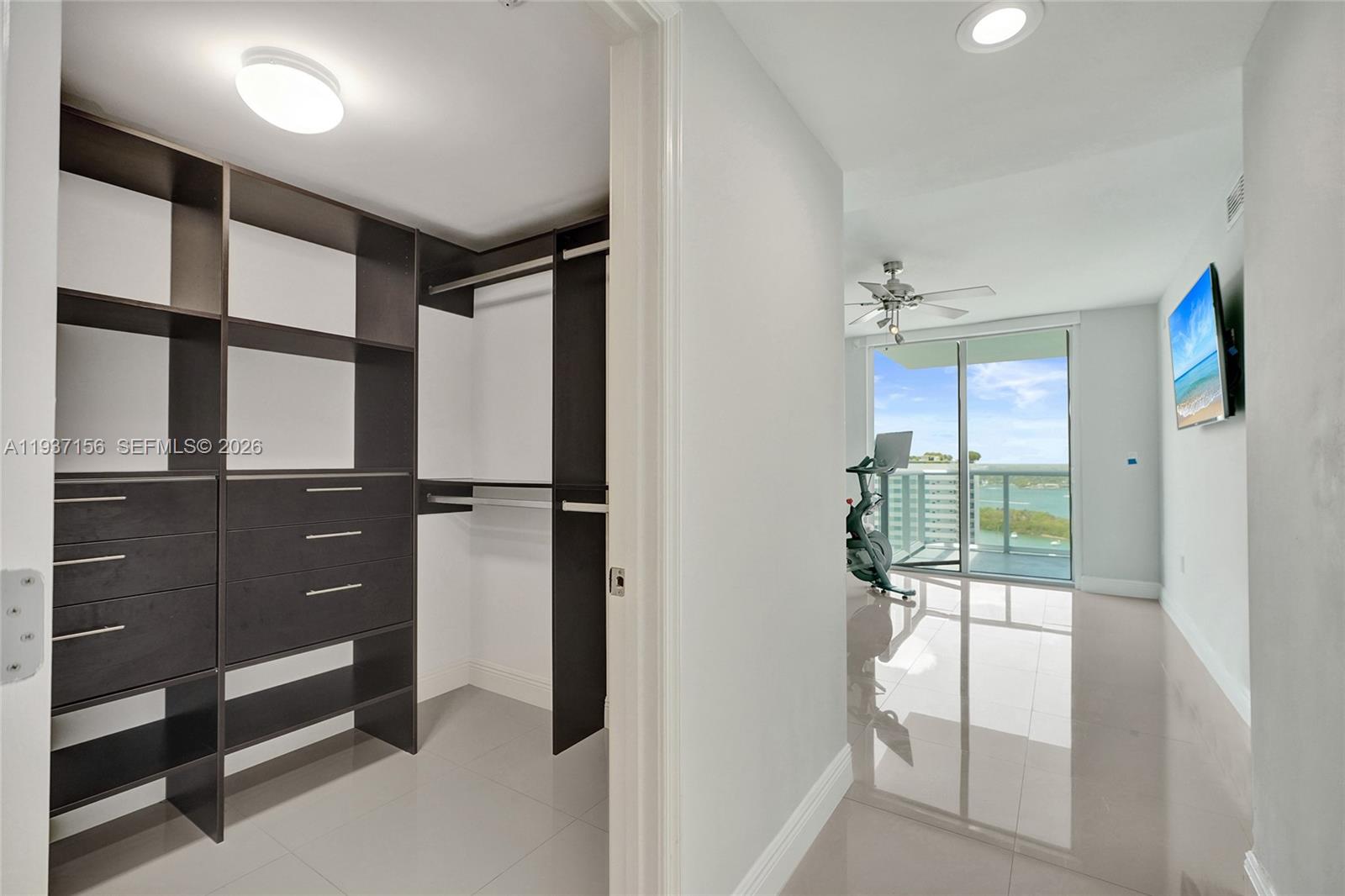 7930 East Dr #1806, North Bay Village FL 33141