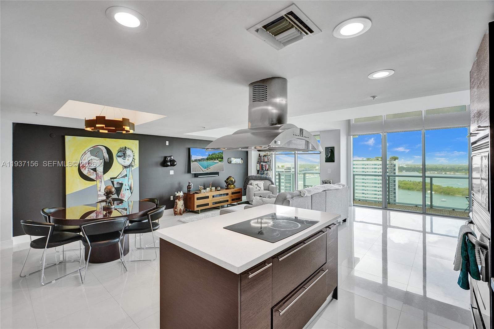 7930 East Dr #1806, North Bay Village FL 33141