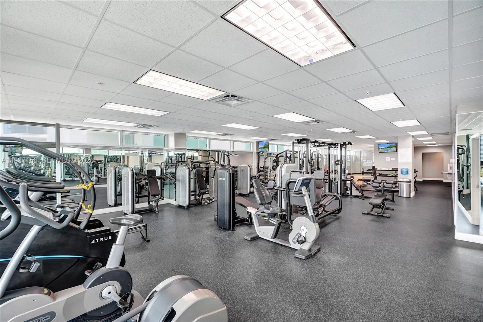 7930 East Dr #1806, North Bay Village FL 33141