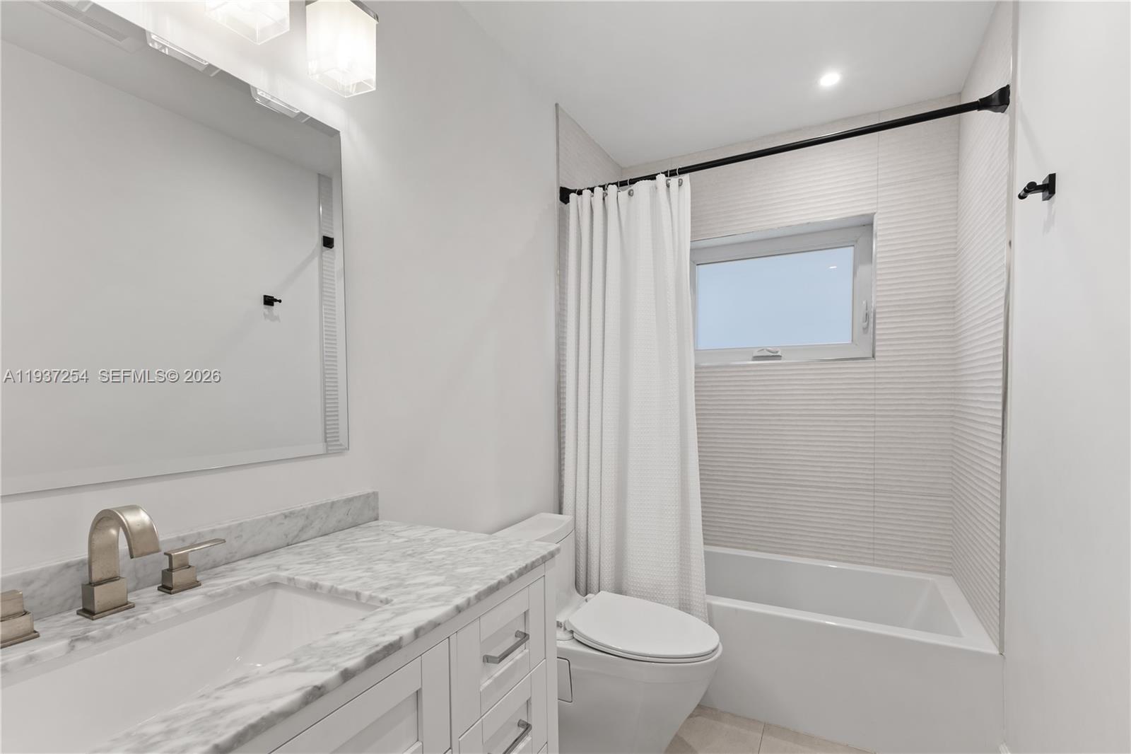 800 NE 72nd St, Miami FL 33138